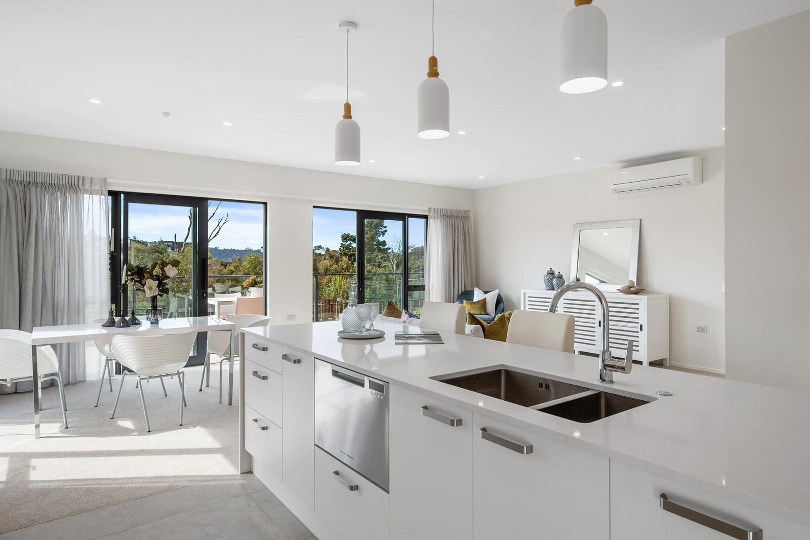 Living, dining & kitchen