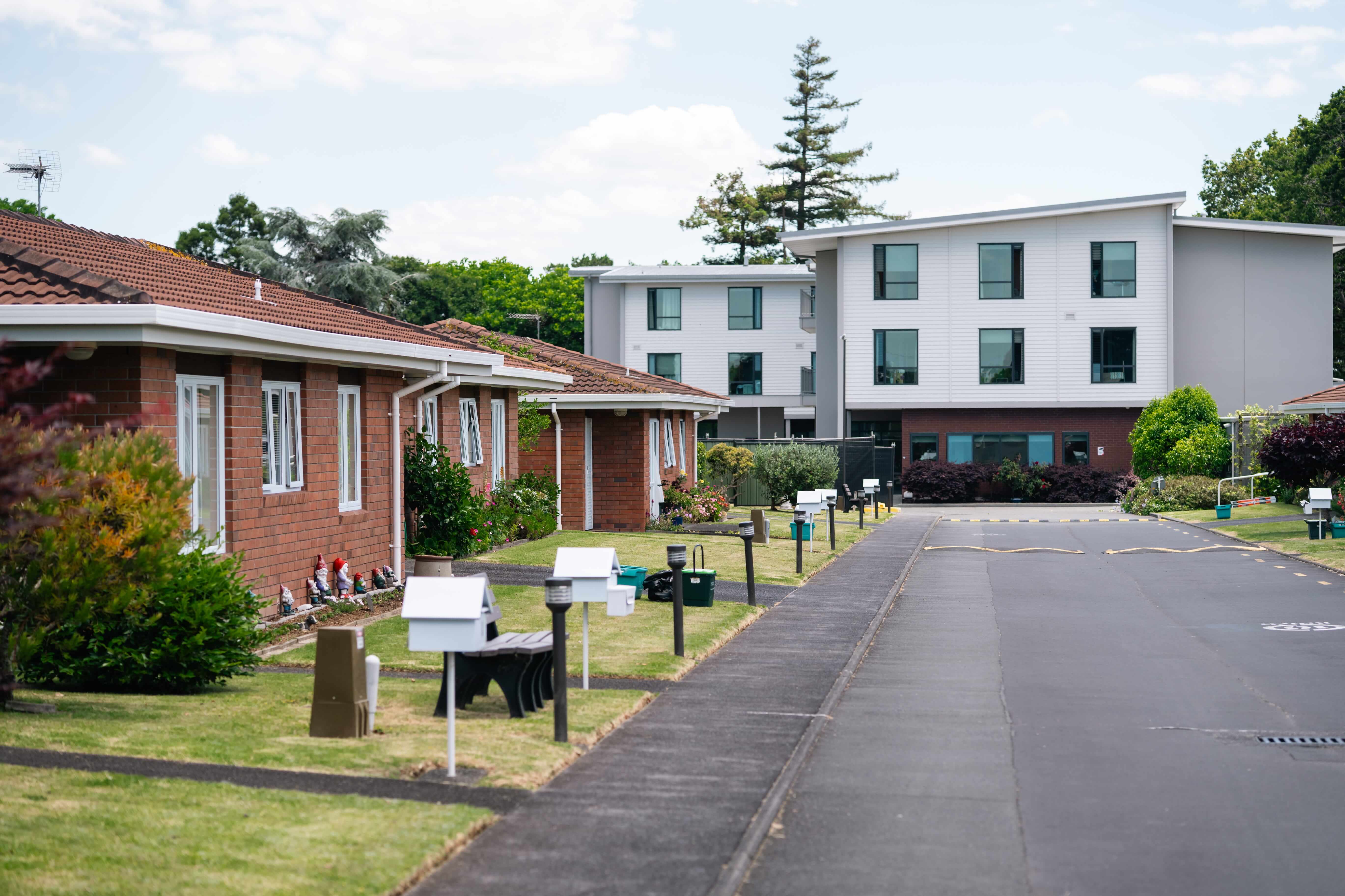 South Auckland Retirement Villages - Papakura Oaks