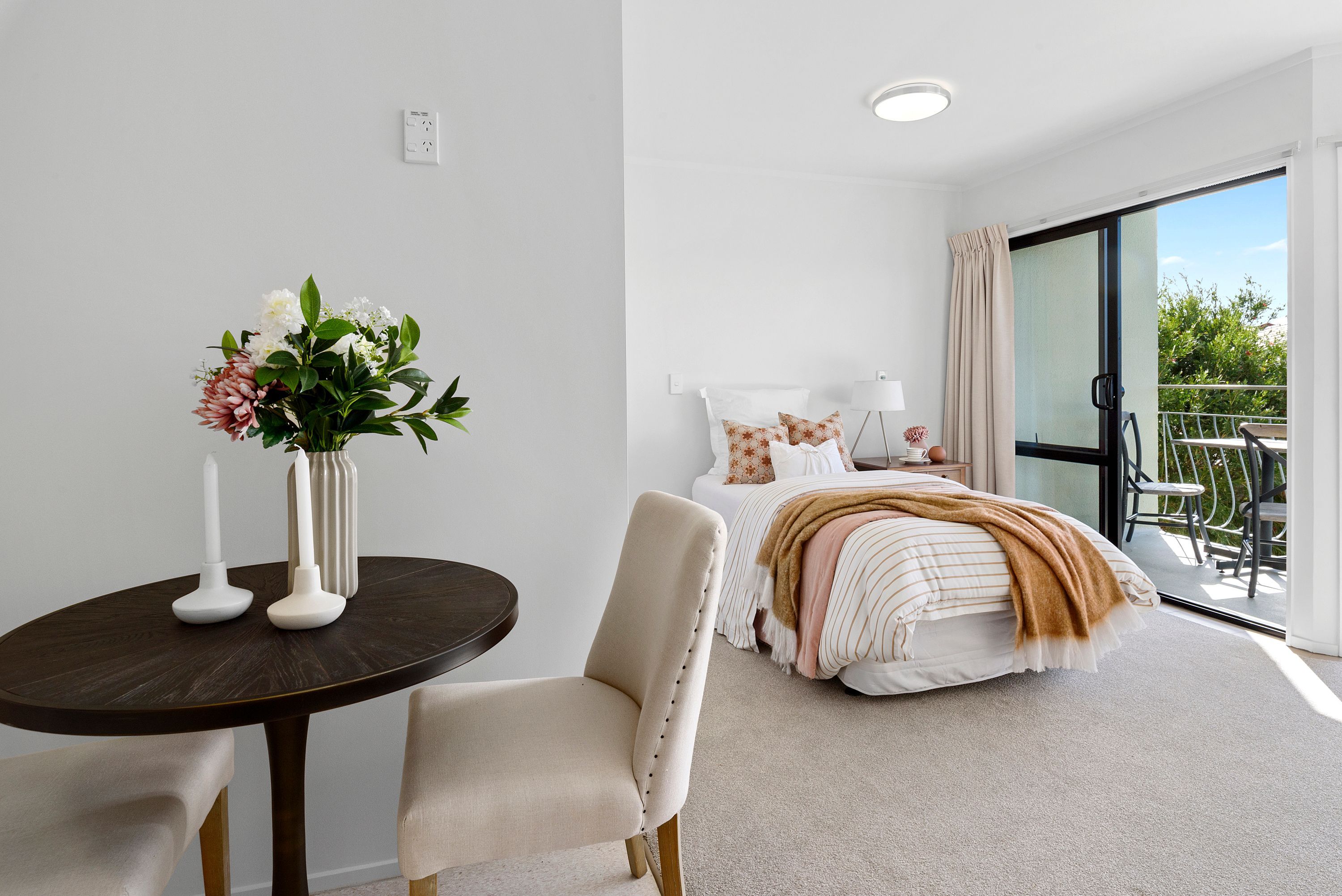 Lounge & Bedroom
