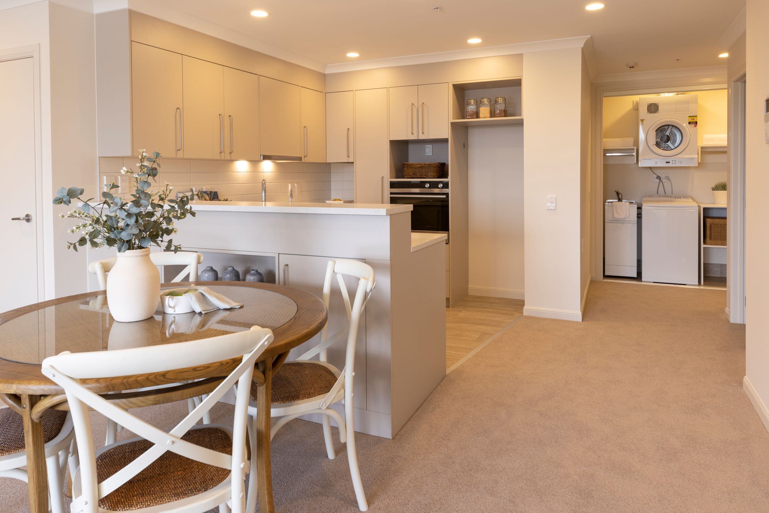Dining/Kitchen