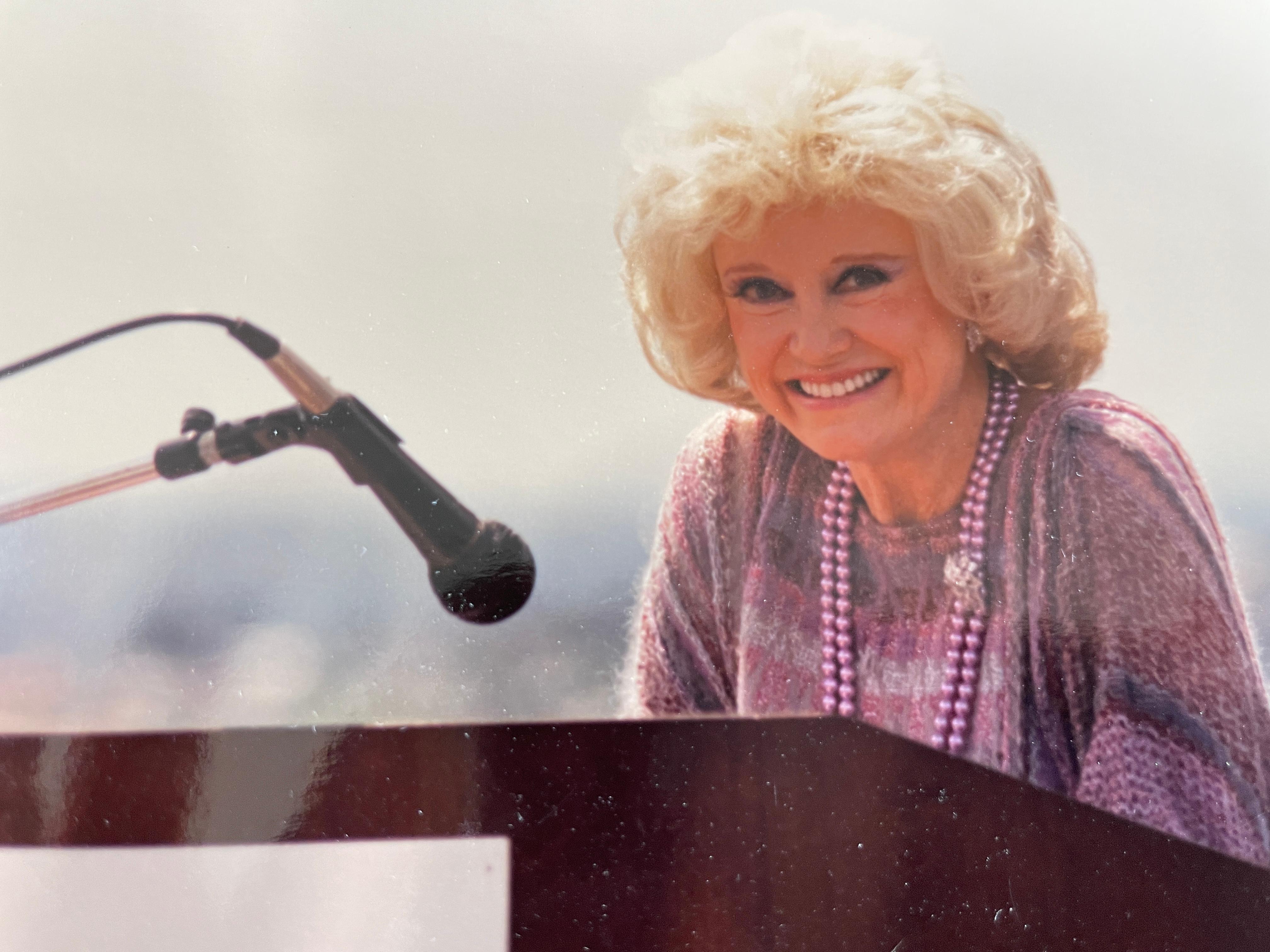 Phyllis Diller at the Hillsborough Heights opening