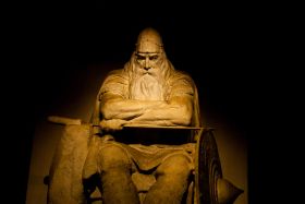 Holger Danske statue