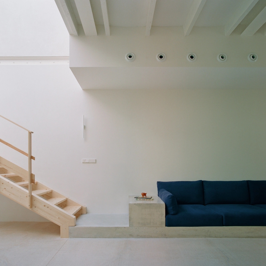 Villa V