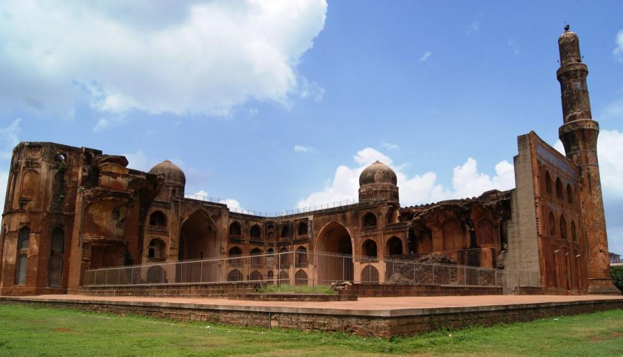 Mahmud Gawan Madrasa Bidar — Bahmani Sultanate
