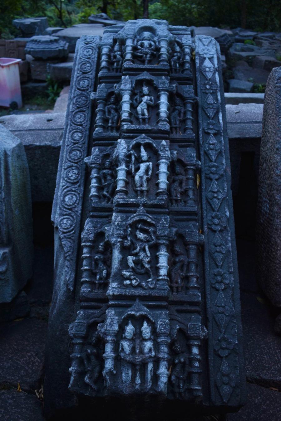 Tezpur Bamuni Hills sculpture — Śālastambha dynasty