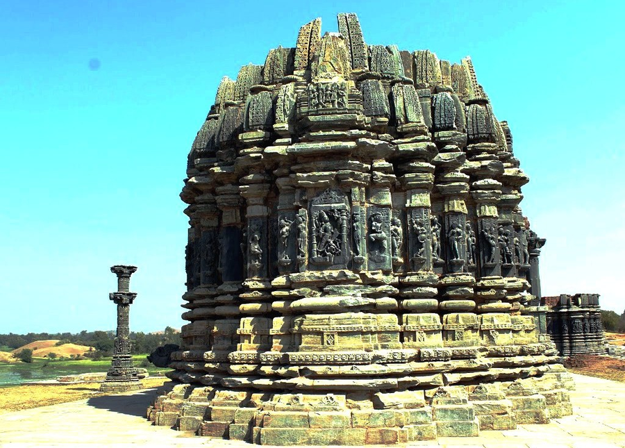 Arthuna temple — Paramāras of Vāgaḍa