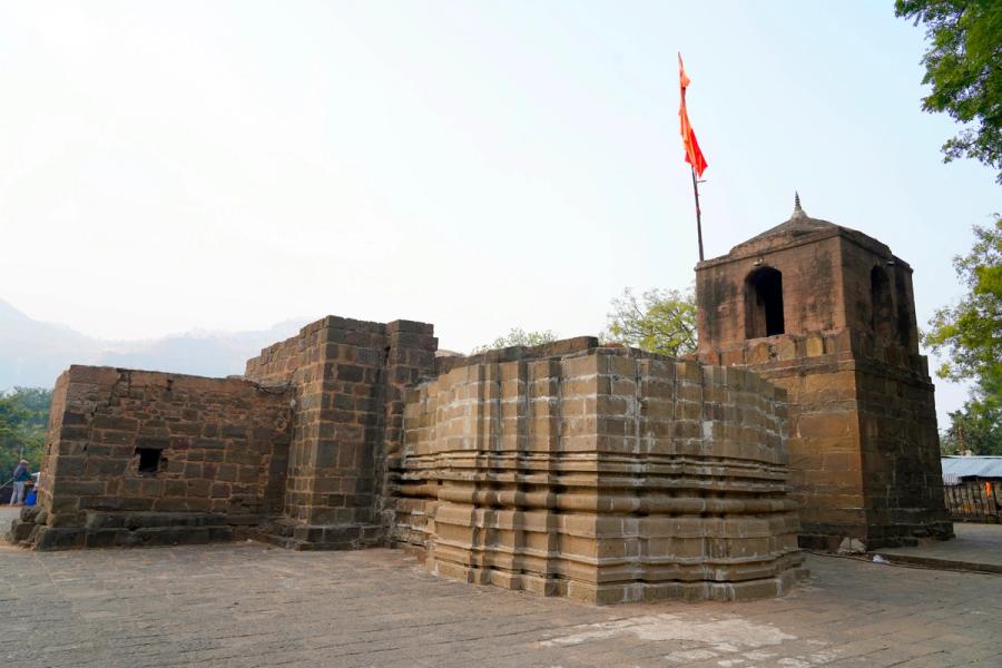 Patna Devi temple Chalisgaon — Nikumbha dynasty