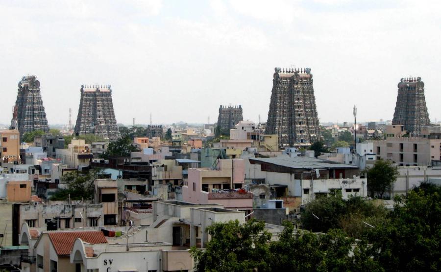Meenakshi Temple Madurai gopuram — Nayaks of Madurai