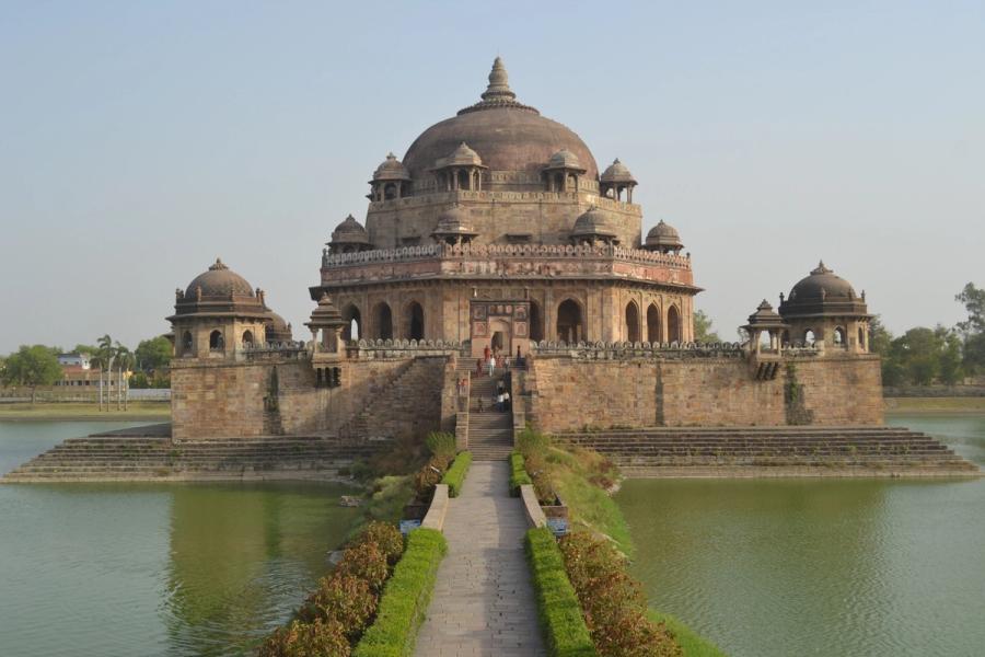 Sher Shah Suri Tomb Sasaram — Sur Empire