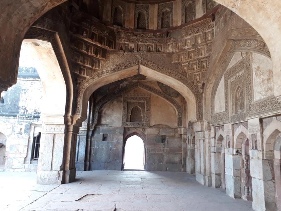 Bara Gumbad Lodi Gardens — Lodi dynasty