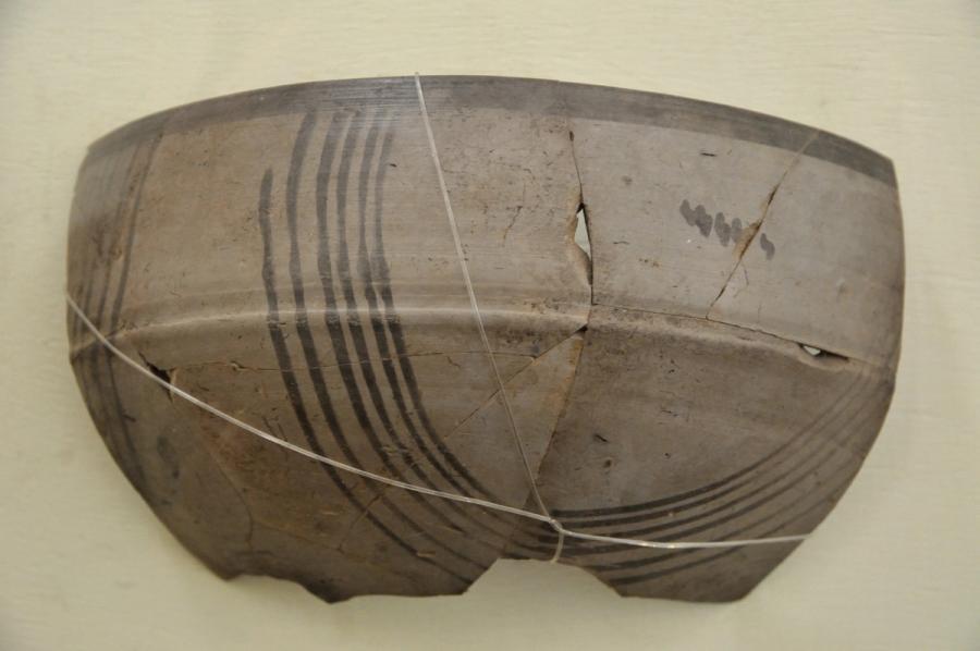 Painted Grey Ware pottery — Puru