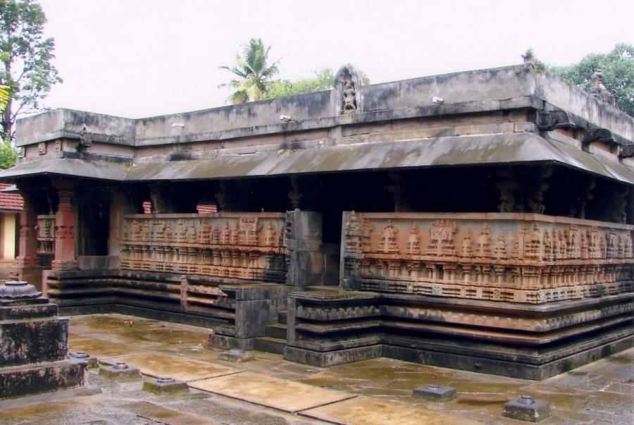 Keladi Rameshwara temple — Keladi Nayakas