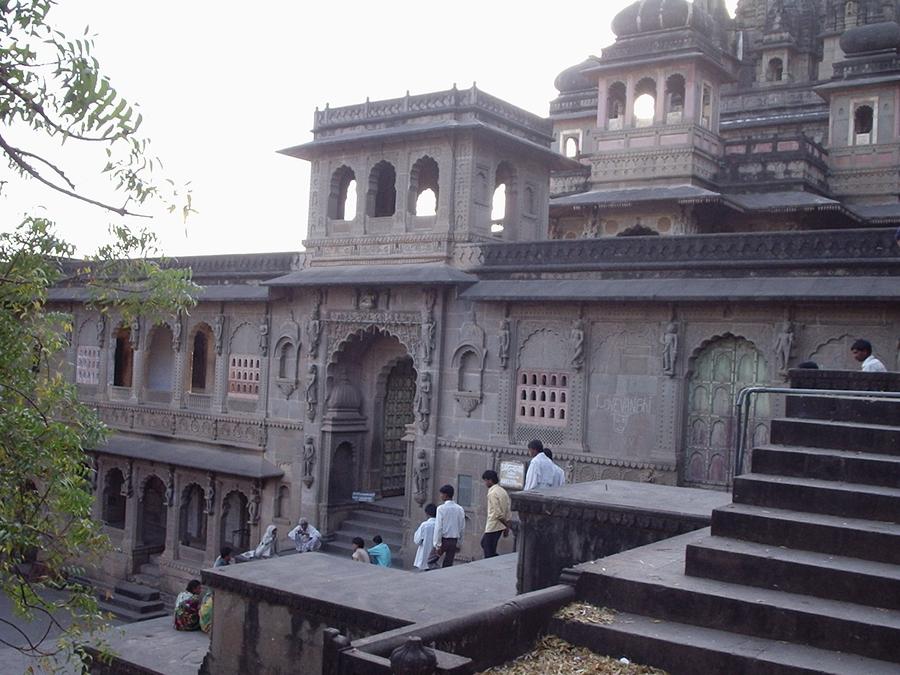 Ahilyabai Holkar Maheshwar — Holkars of Indore