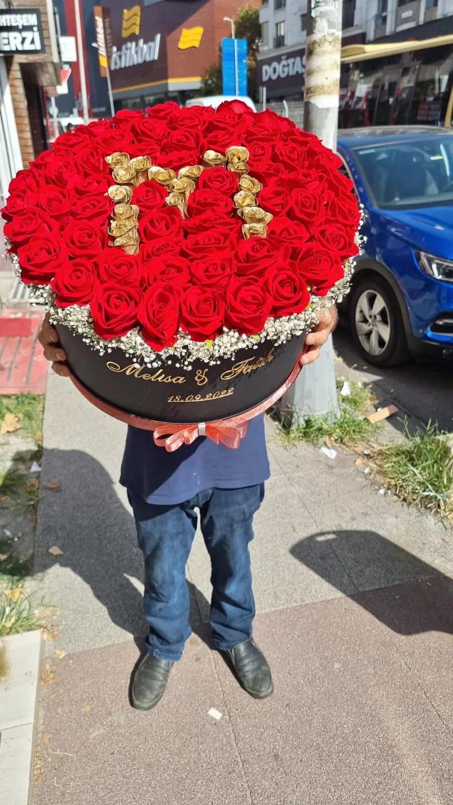 Kutuda Çiçekler tasarım örneği 3