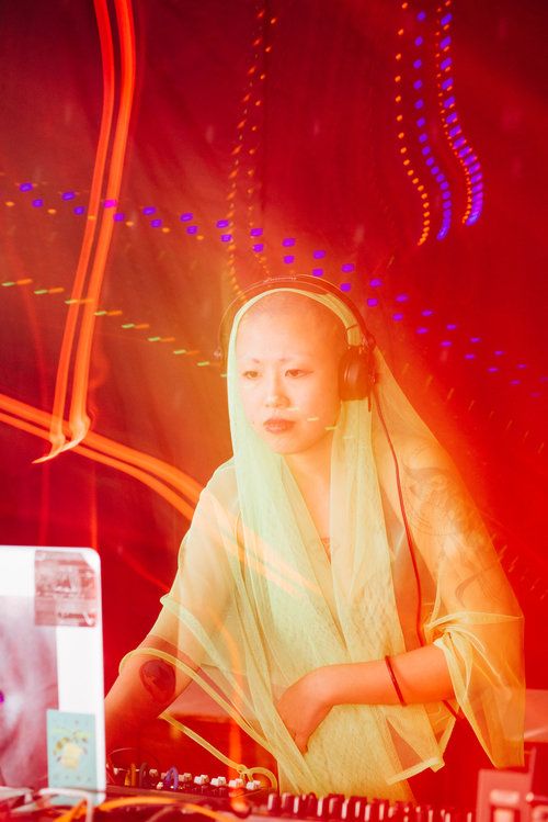 Betty Apple in Conversation