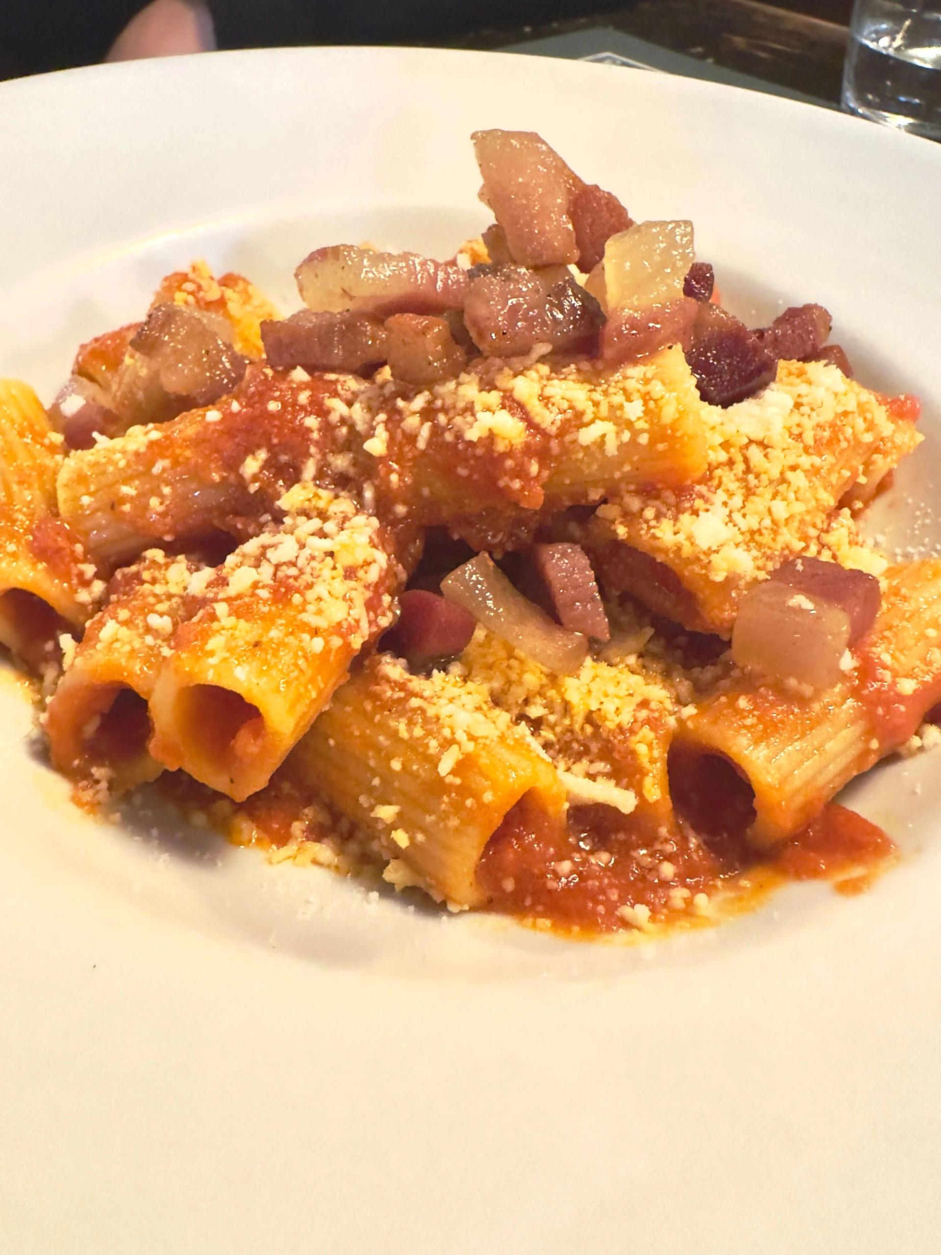 Amatriciana at Hosteria Grappolo D'Oro in Rome