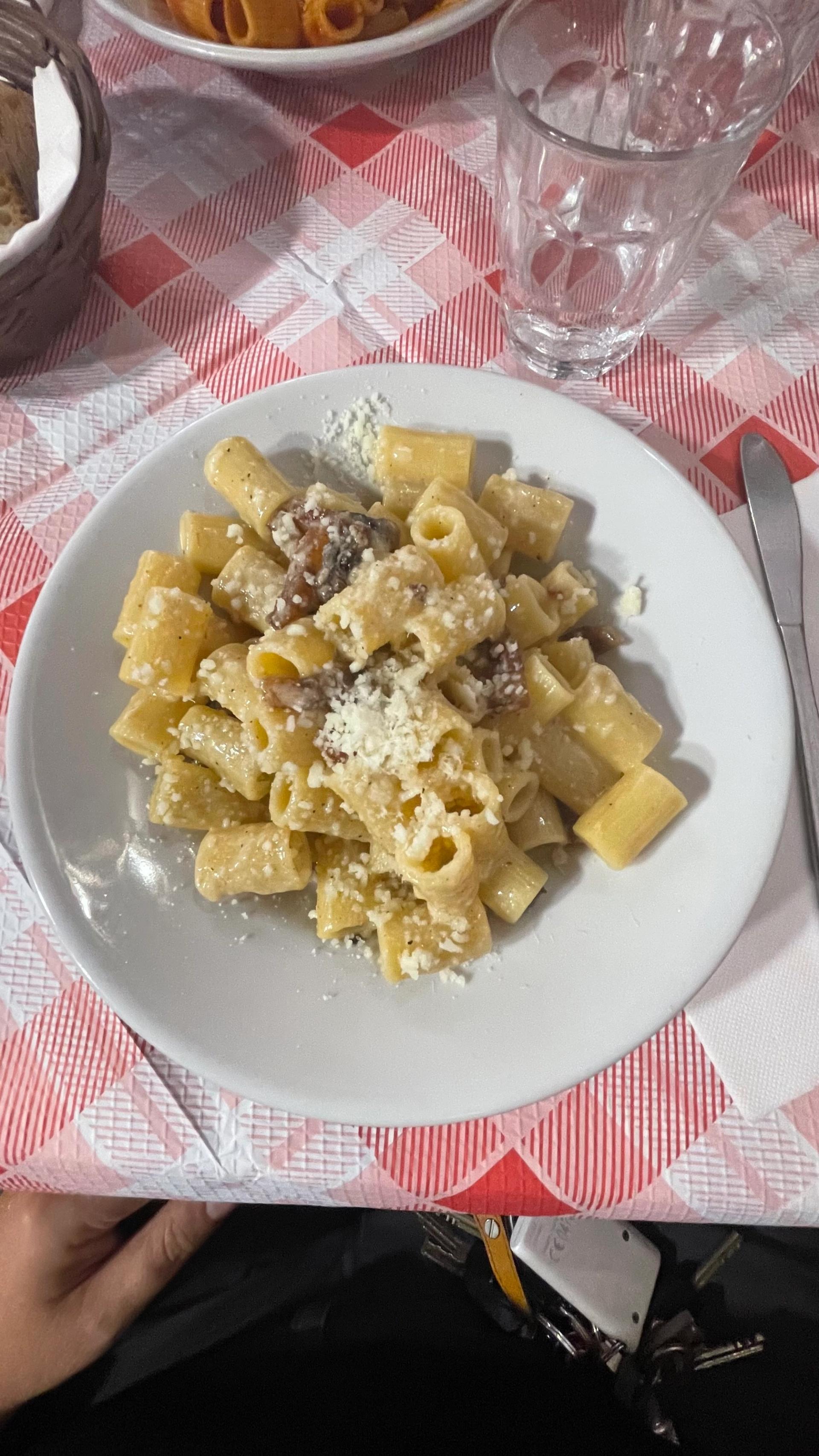 Carbonara di Da Tonino - Trattoria Bassetti di Roma