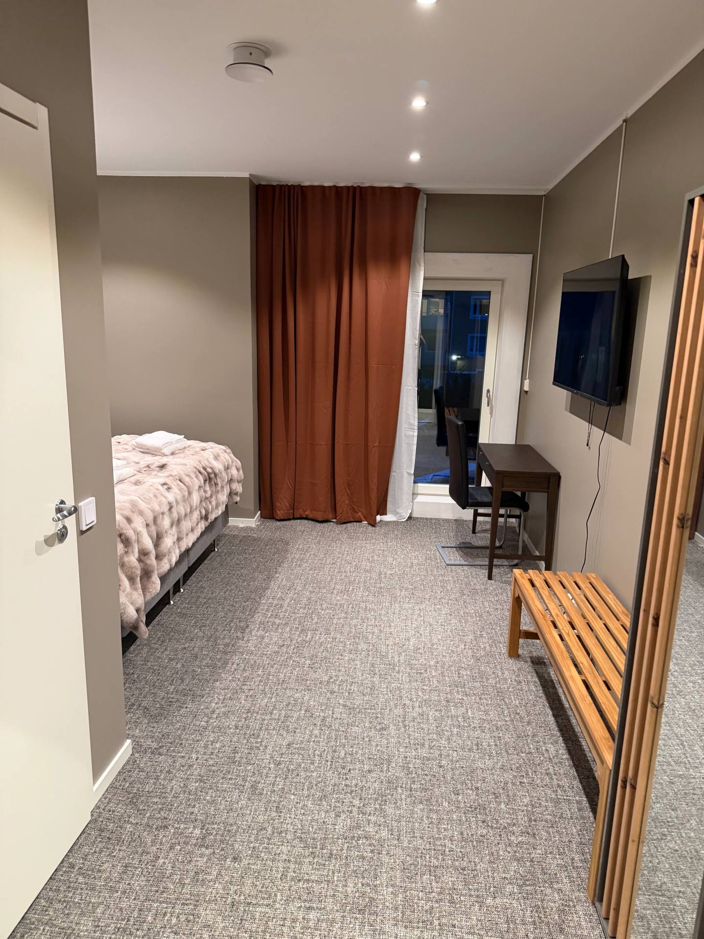 Room image 2