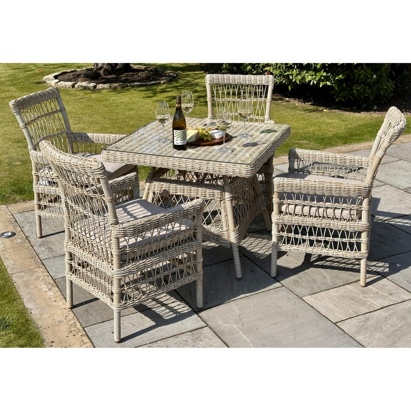 Provence Collection Outdoor 4 Seater Dining Set | Kaiku