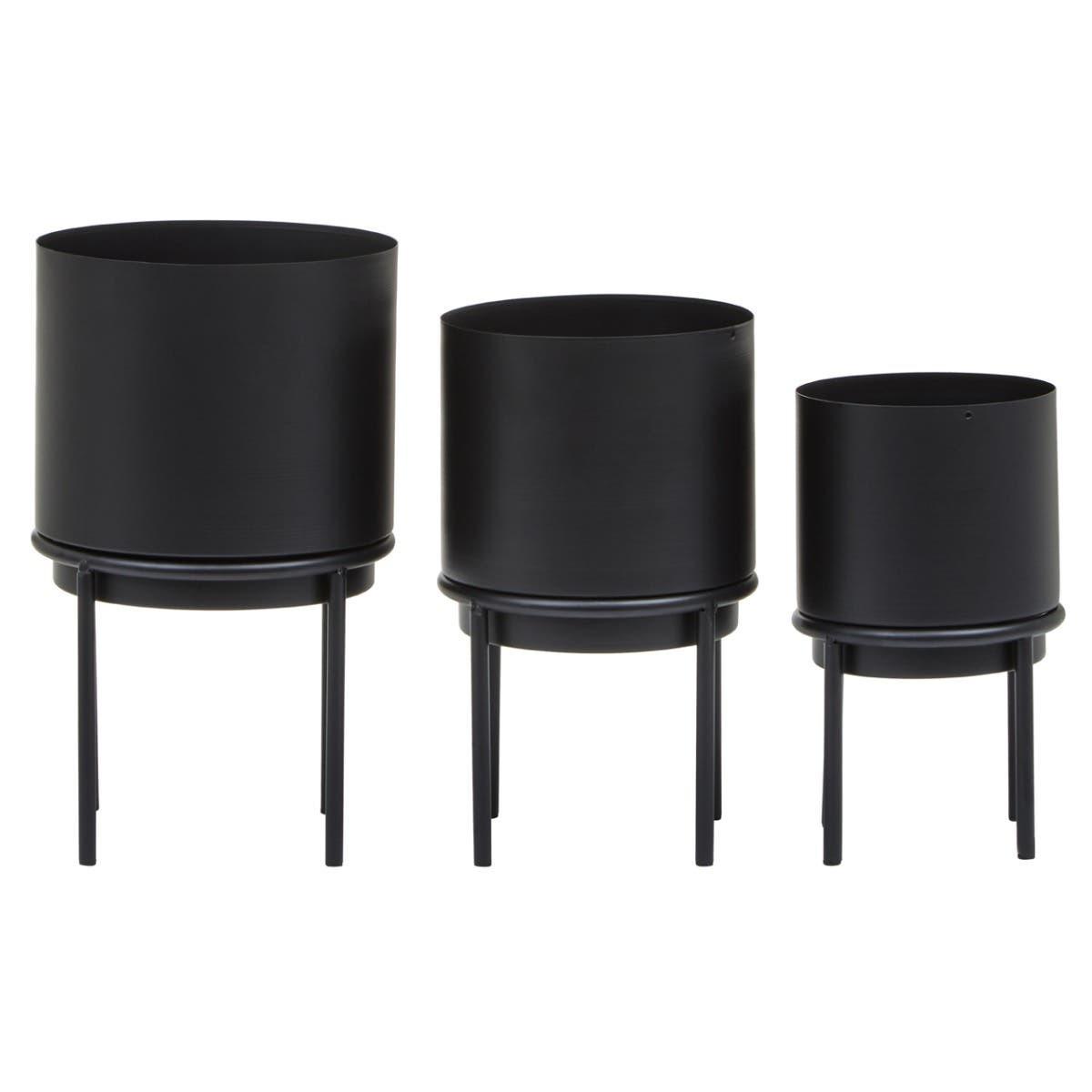 Avento Set Of Three Black Finish Planters | Kaiku