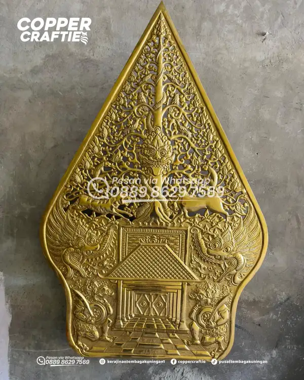 Gunungan Wayang Kuningan Custom – Kerajinan Logam Artistik
