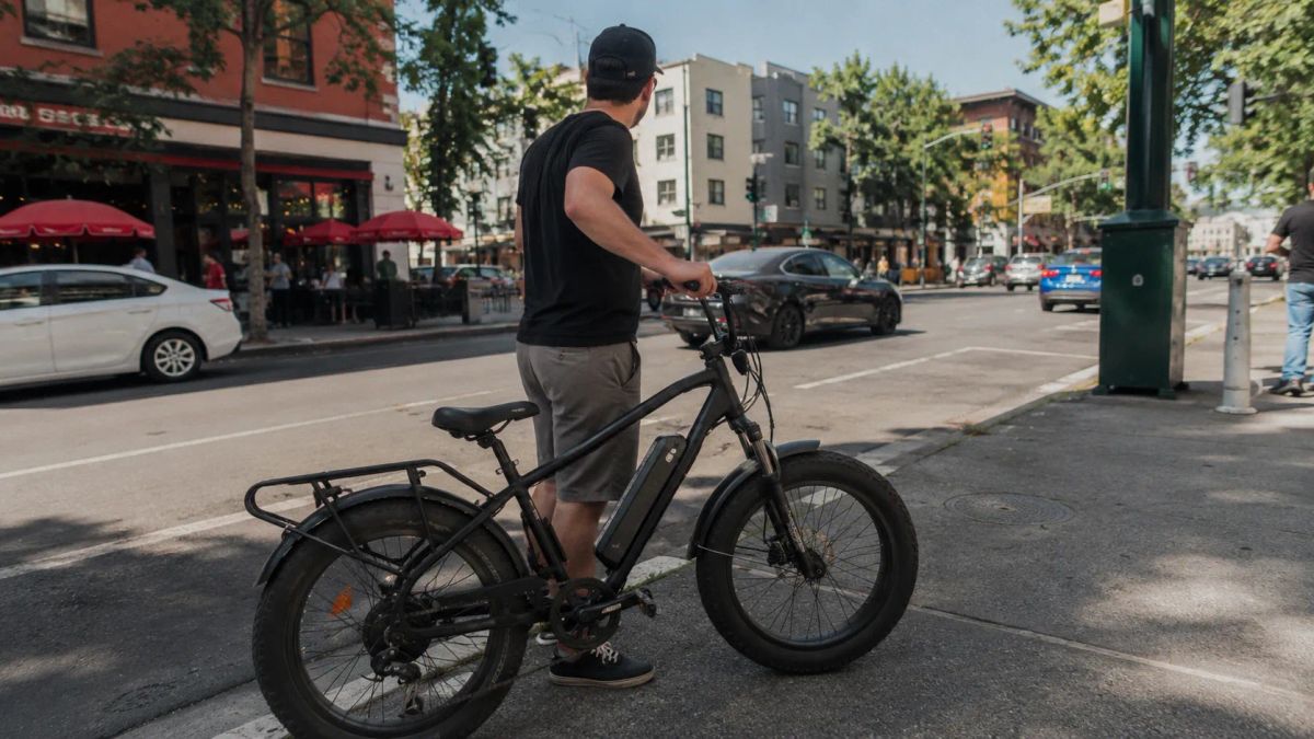 Stop met piekeren over 52V. De 48V e-bike-accu blijft de sweet