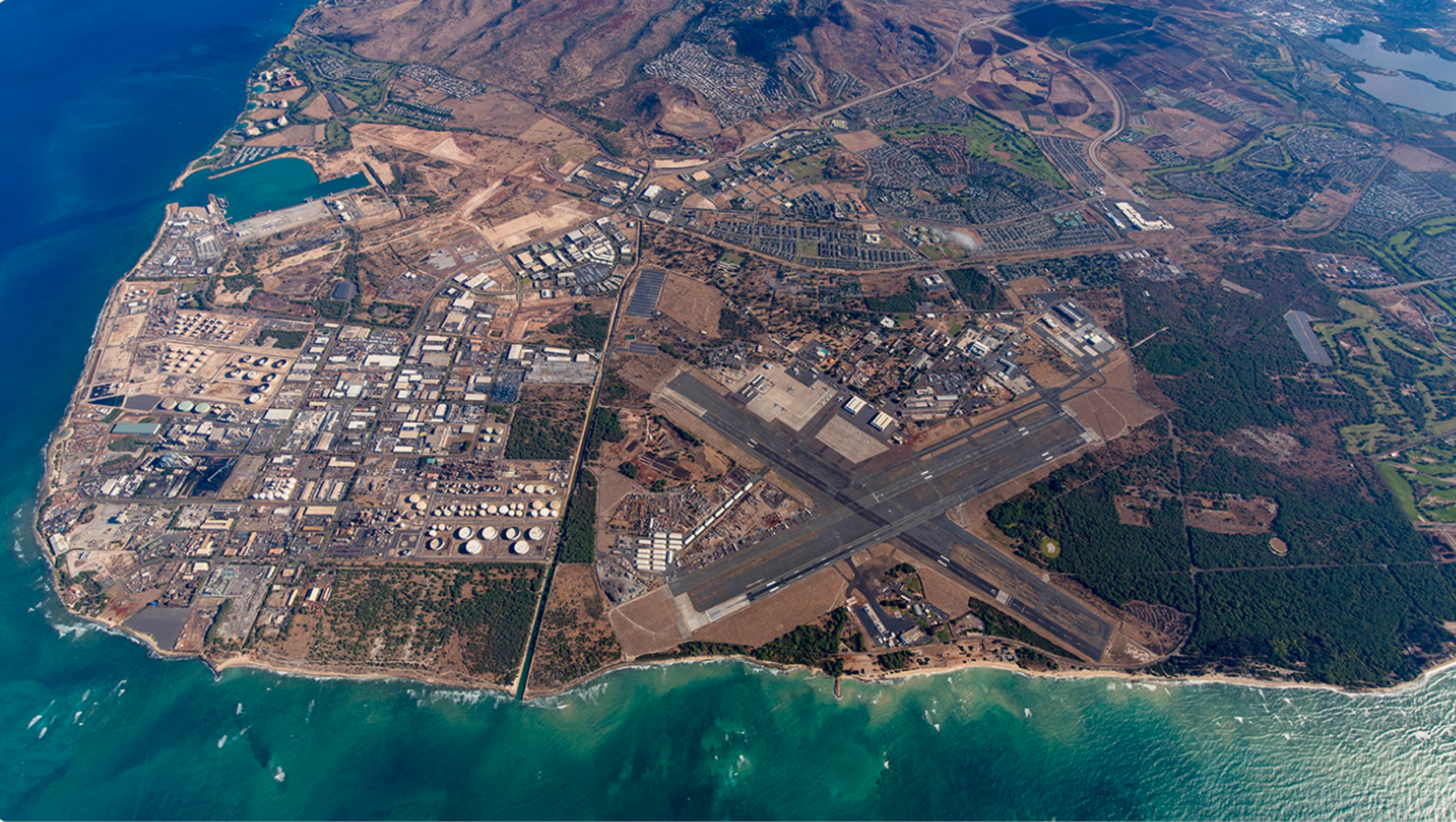 In Kalaeloa, Hawaii, Hunt is responsible for the development, revitalization and asset management of more than 500 entitled acres and 500,000 square feet of industrial and commercial space.