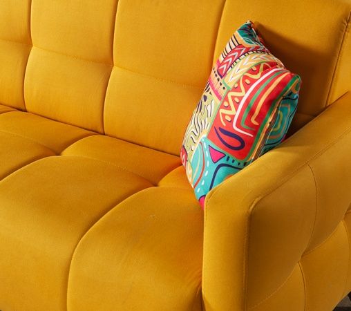 Yellow / Patterned Pillow Detailed