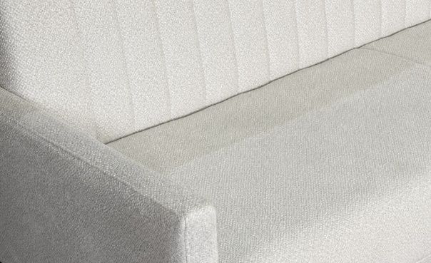 Off-White / Light Cream