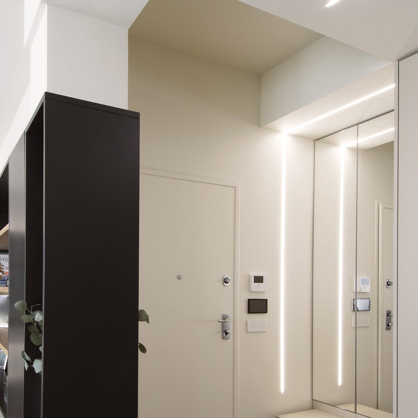 Illuminazione elegante per interni moderni Image 6