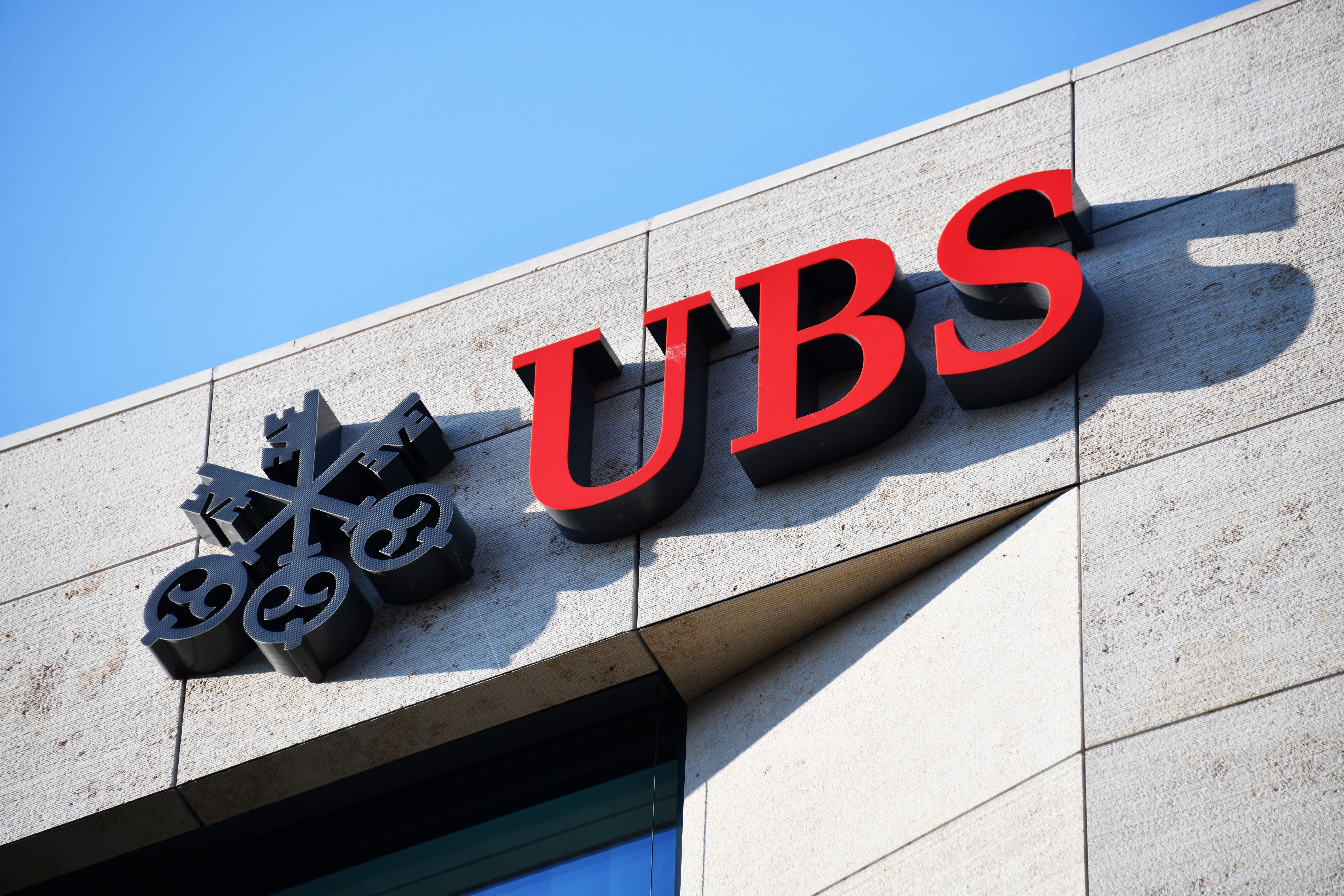 Toronto and Vancouver now rank weakest in UBS bubble index, but risk isn't gone