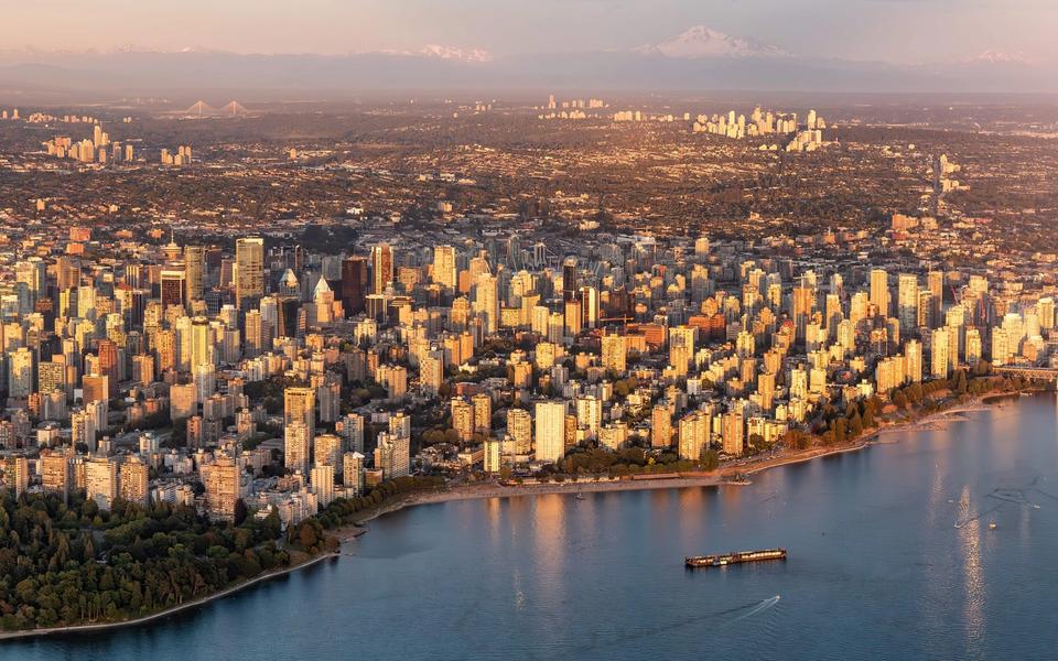Why the Bank of Canada May Hold Rates on October 28th