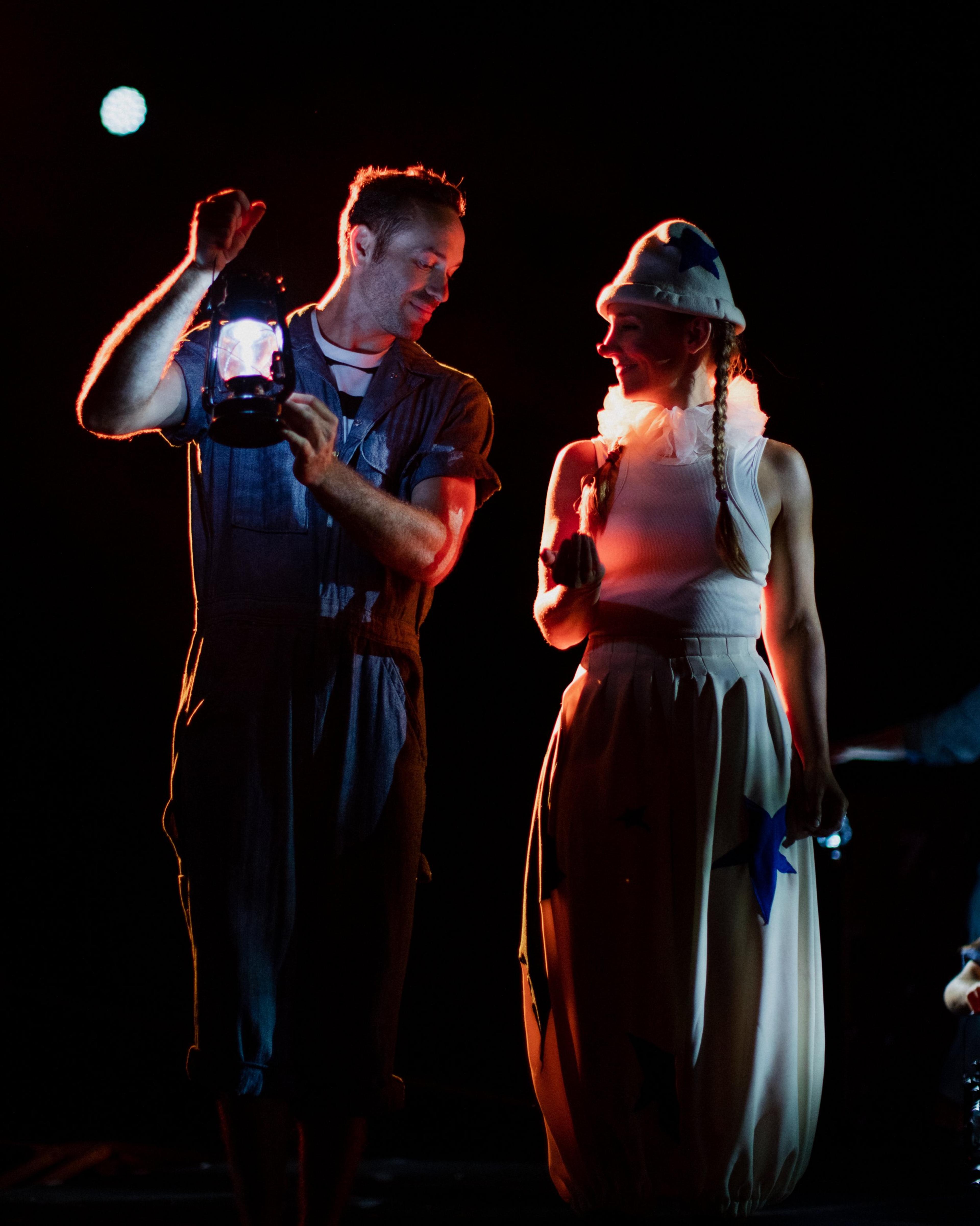 Stars Above, Hideaway Circus