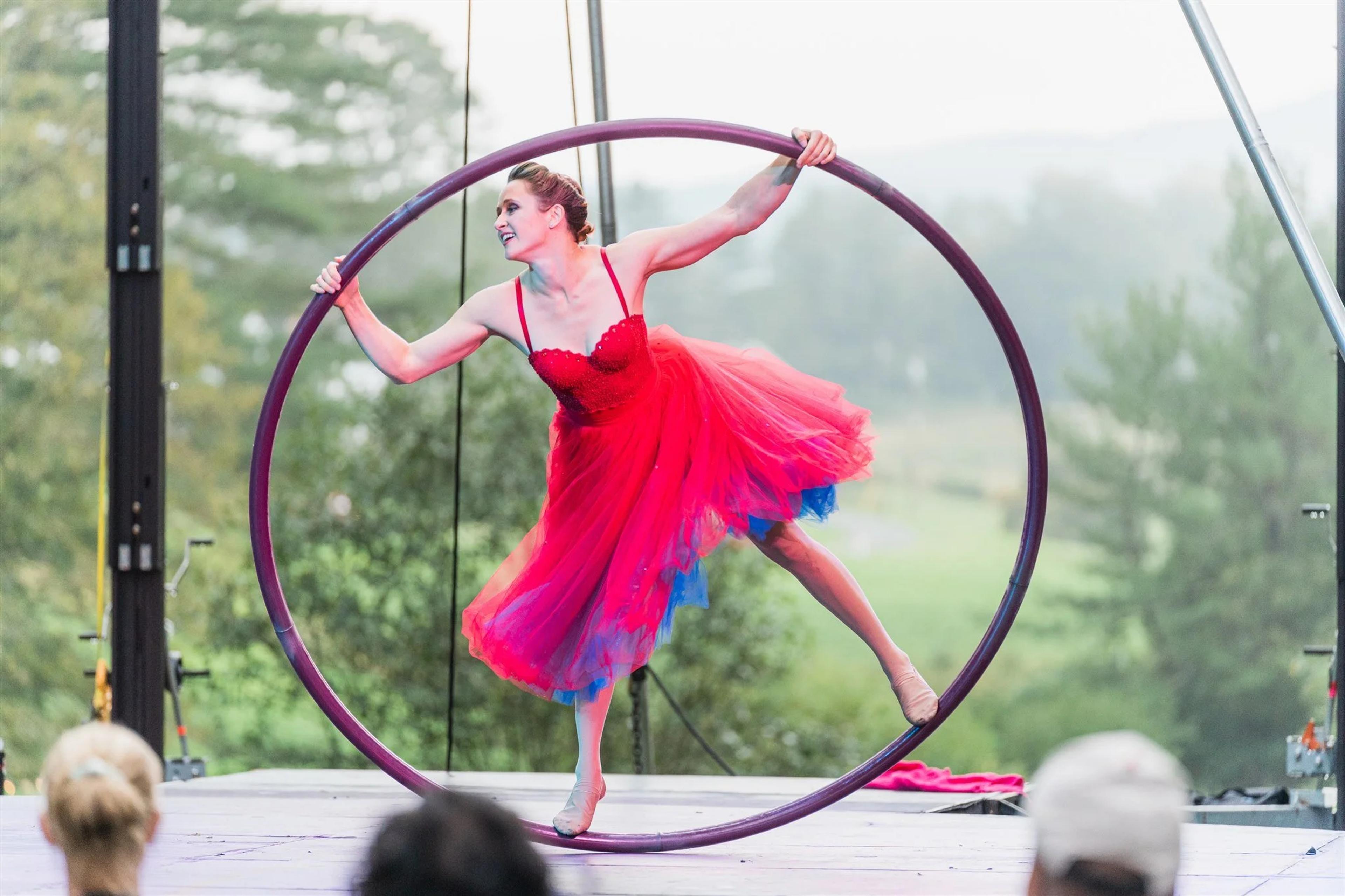 Stars Above, Hideaway Circus
