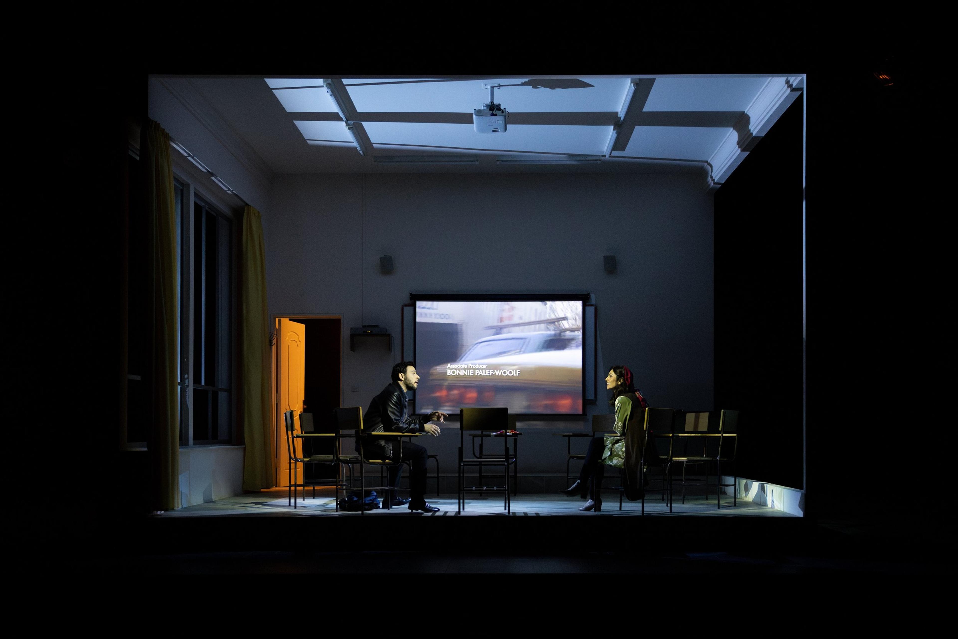 English, Todd Haimes Theatre; Roundabout Theater