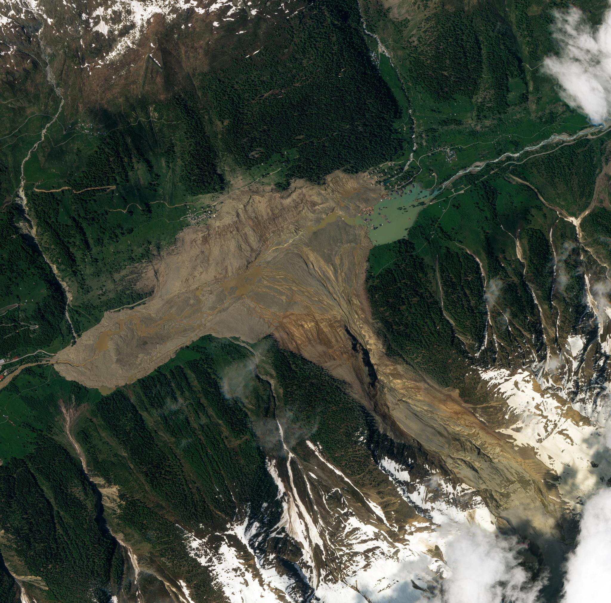 SkySat • Blatten Landslide, Switzerland • May 31, 2025