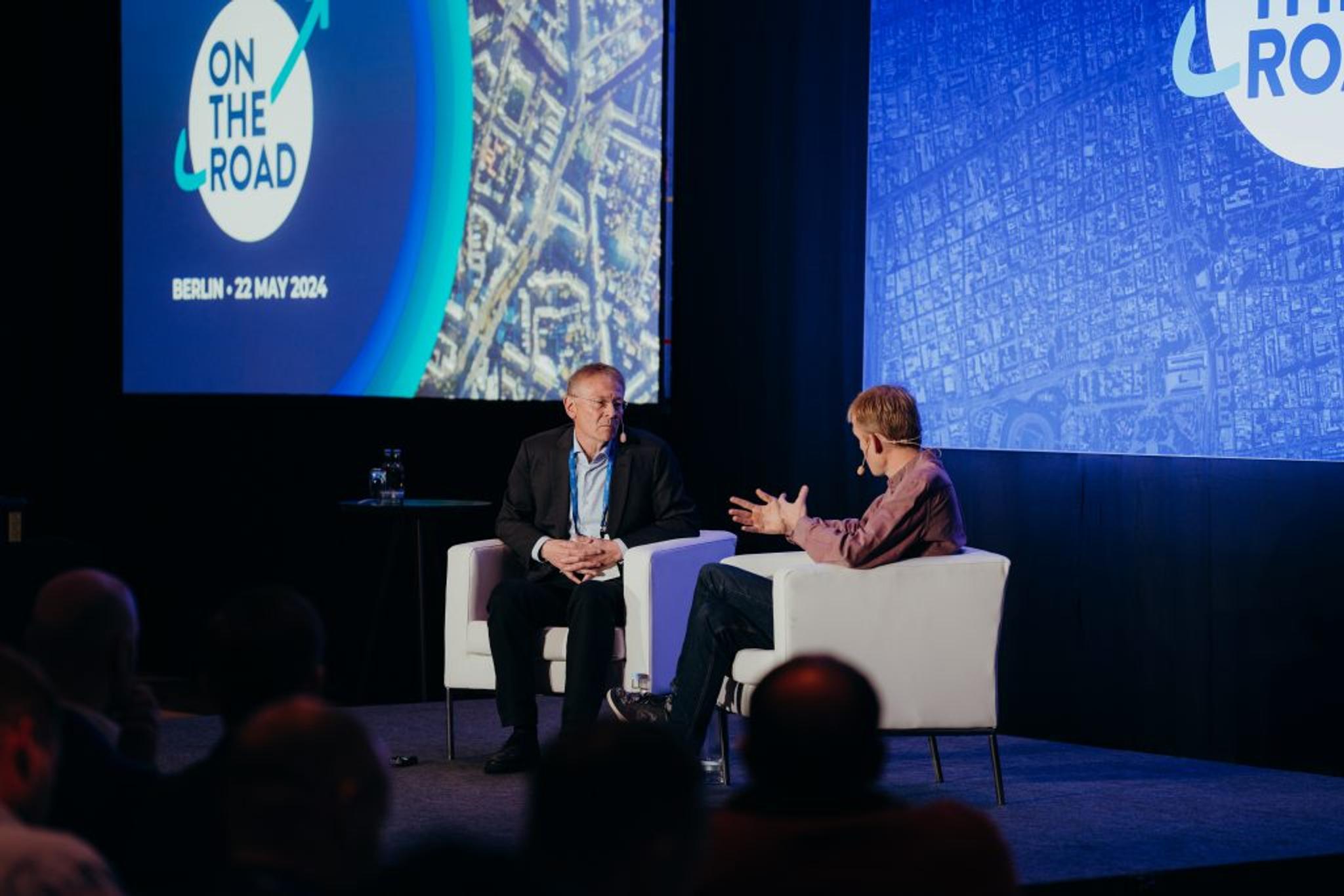 Image of fireside chat with Professor Dr. Paul Becker, President of BKG, and Will Marshall at On The Road Berlin.