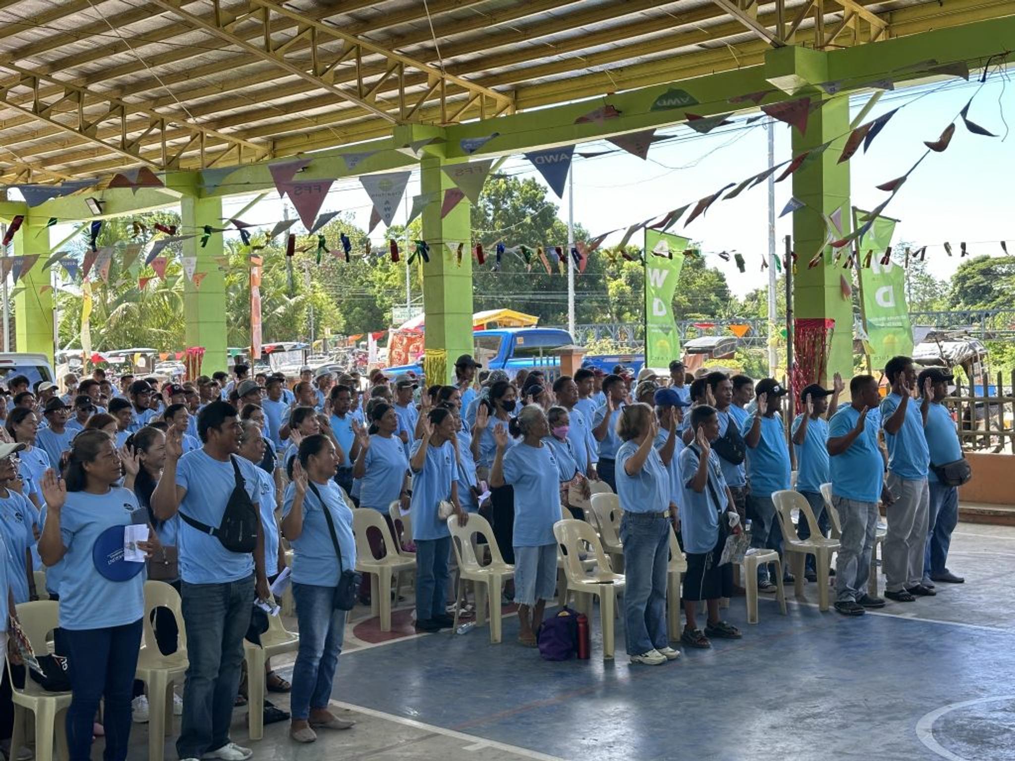 Farmer field school graduates in Pangasinan, Philippines, taken on May 16, 2024. © Creattura Co Ltd. All Rights Reserved.