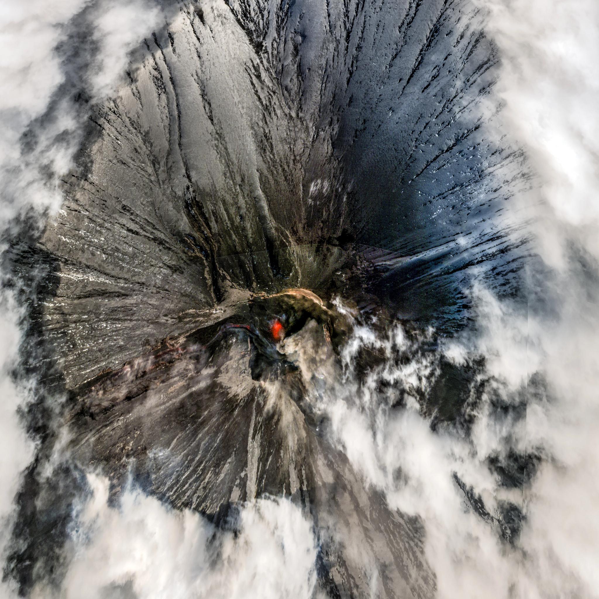 SkySat • Eruption of Klyuchevskaya Sopka, Russia • July 31, 2025