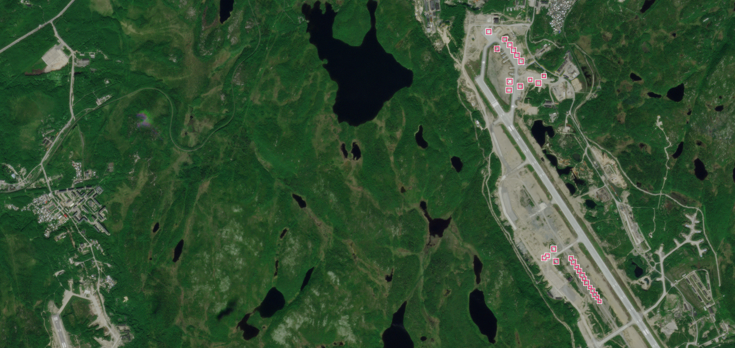 How Do Earth Observation Analytics Detect Objects, Changes, and Patterns at Scale?