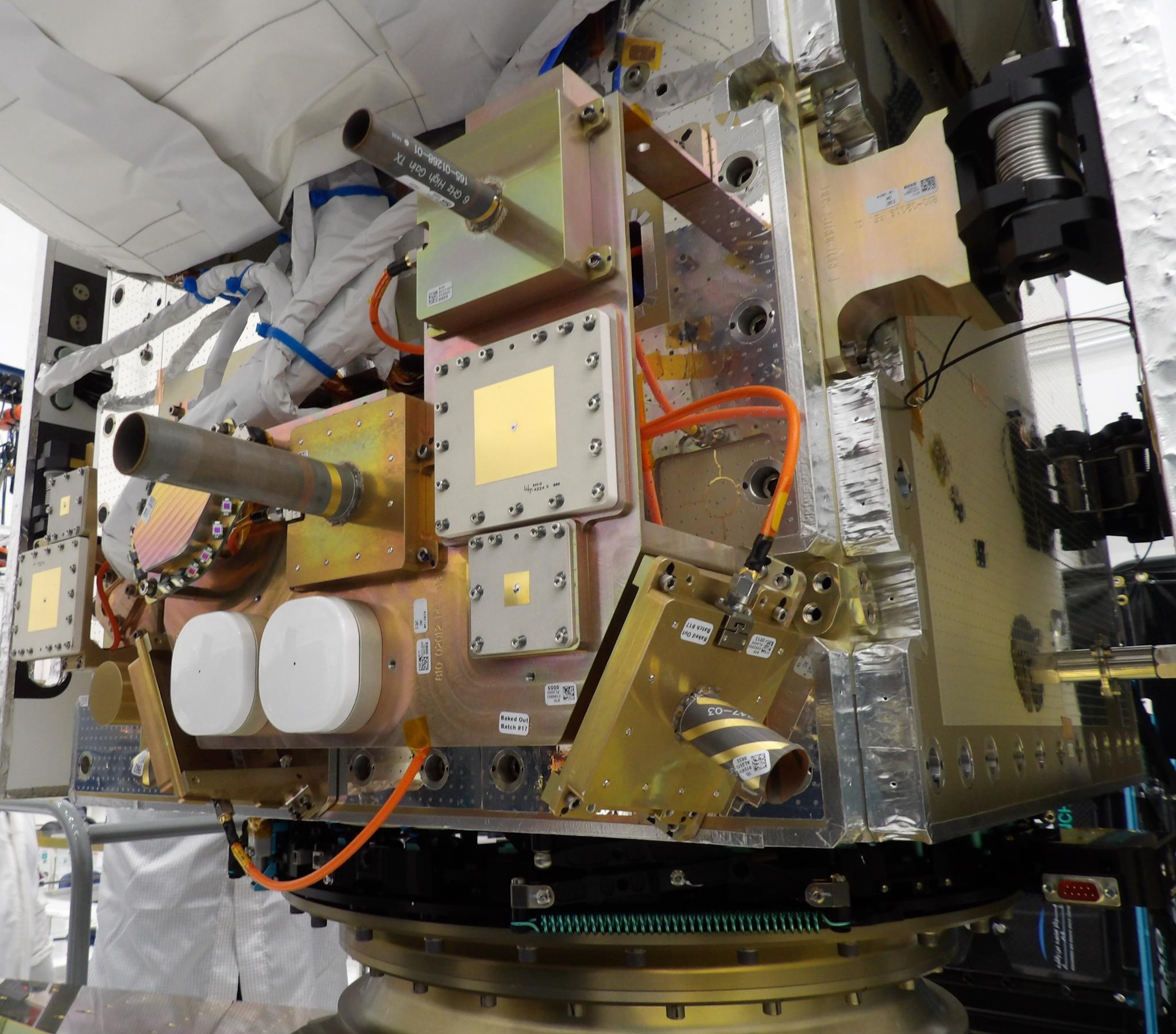 Figure 1: Several RTComms antennas enable broad FOV coverage on the Pelican-5 spacecraft.