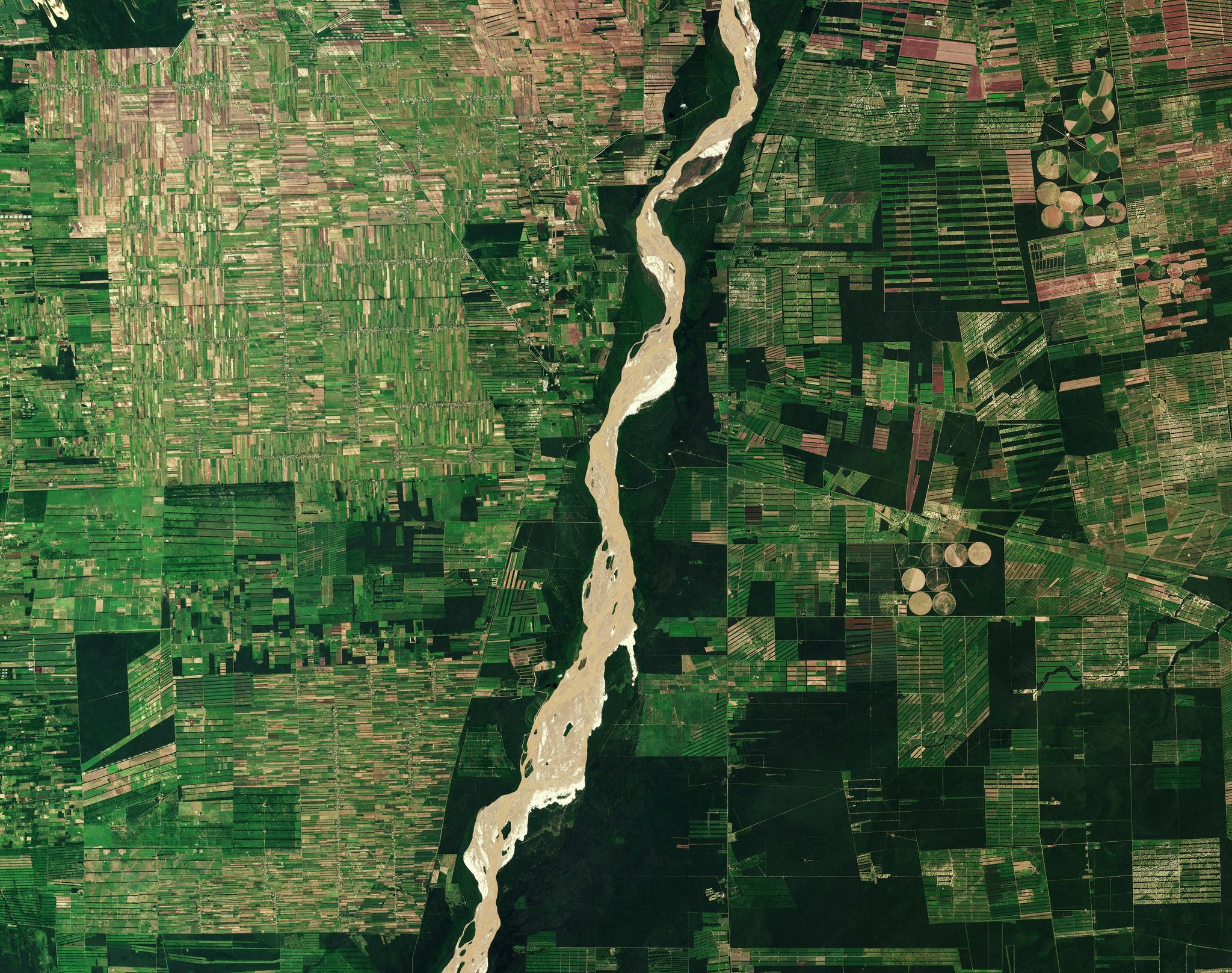 Santa Cruz de la Sierra, Bolivia. Planet Labs PBC. All Rights Reserved.