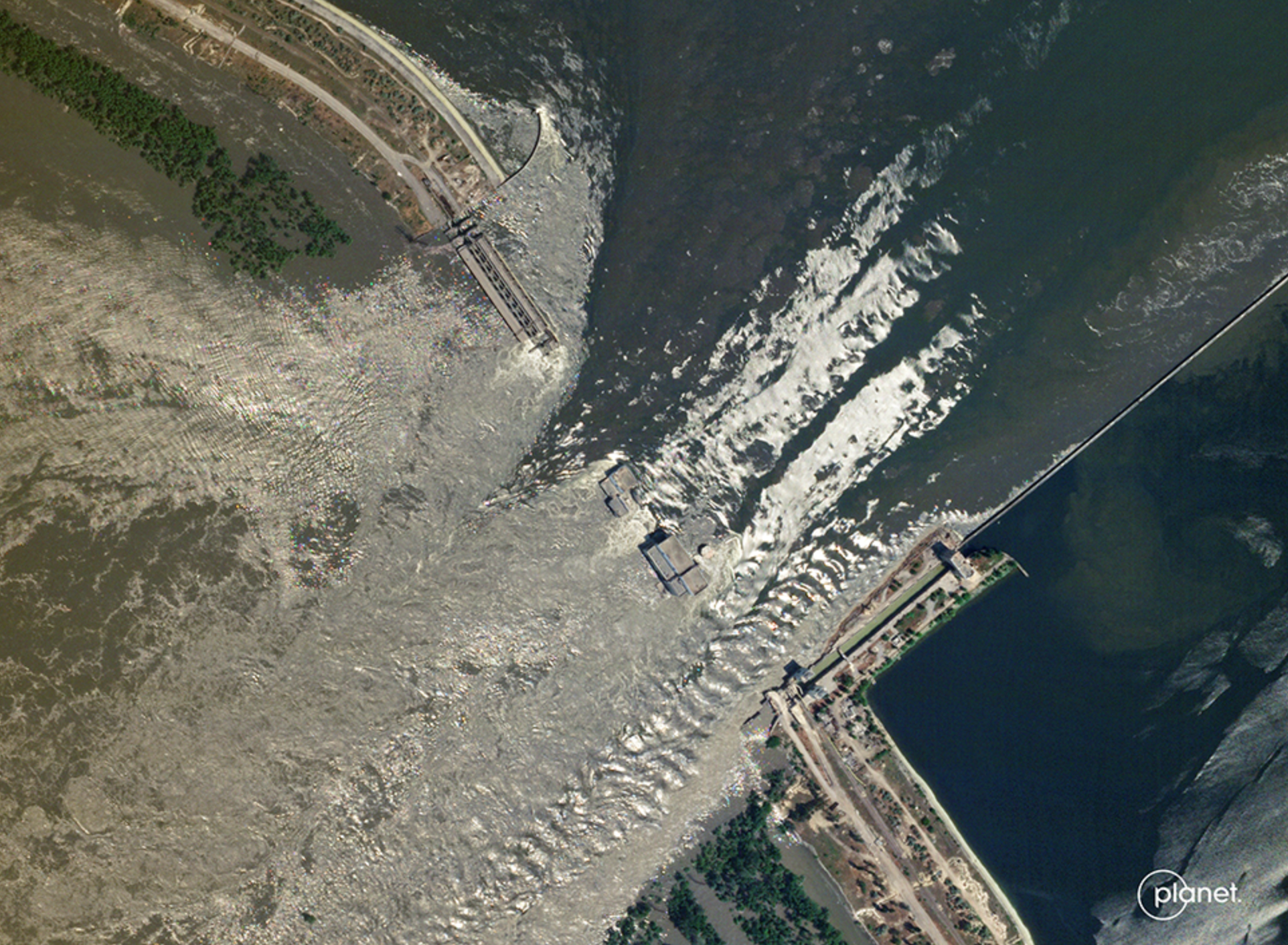 What we know about a large dam's catastrophic breach in Ukraine