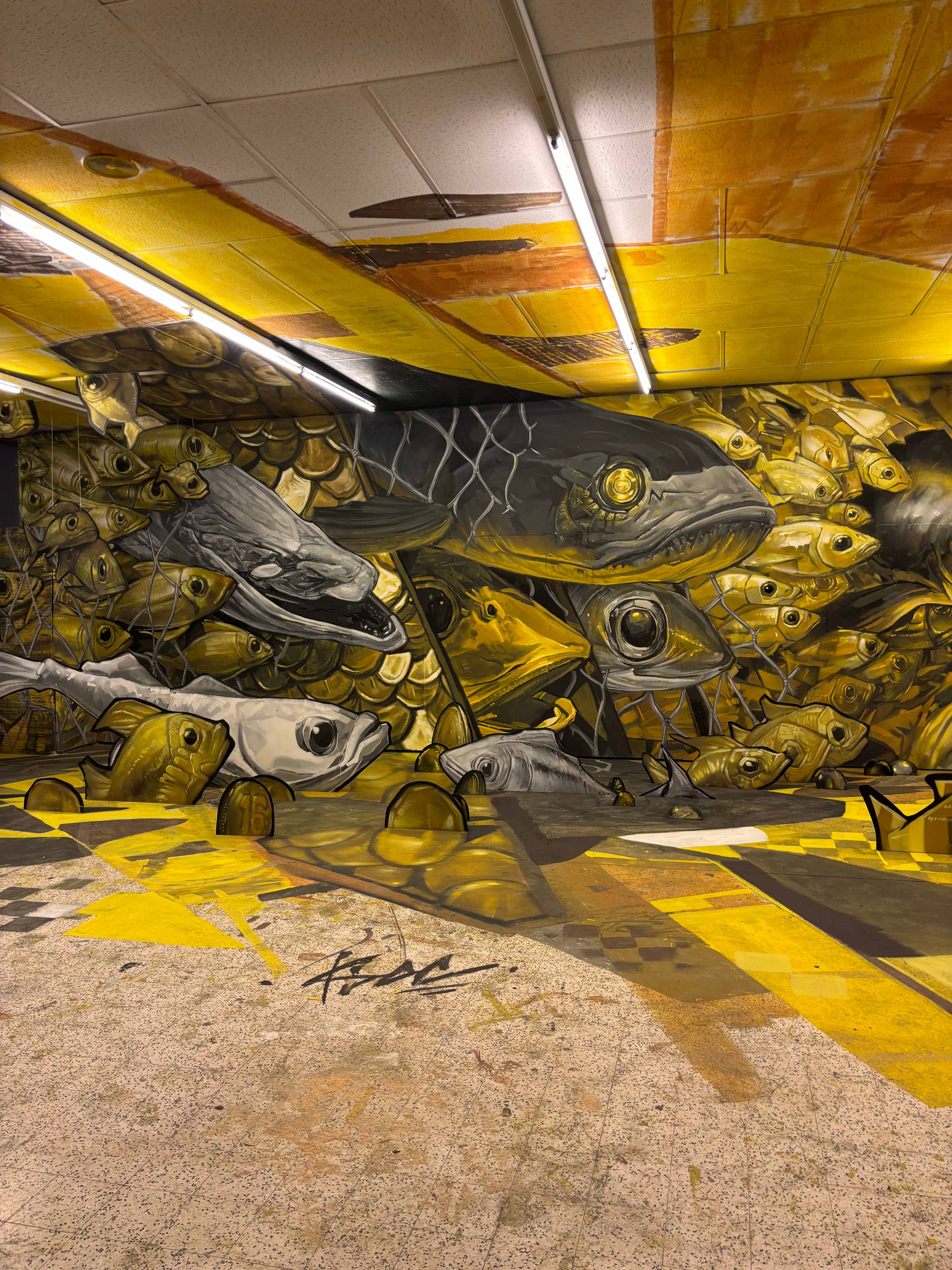 zona16 mural banco dinant closest