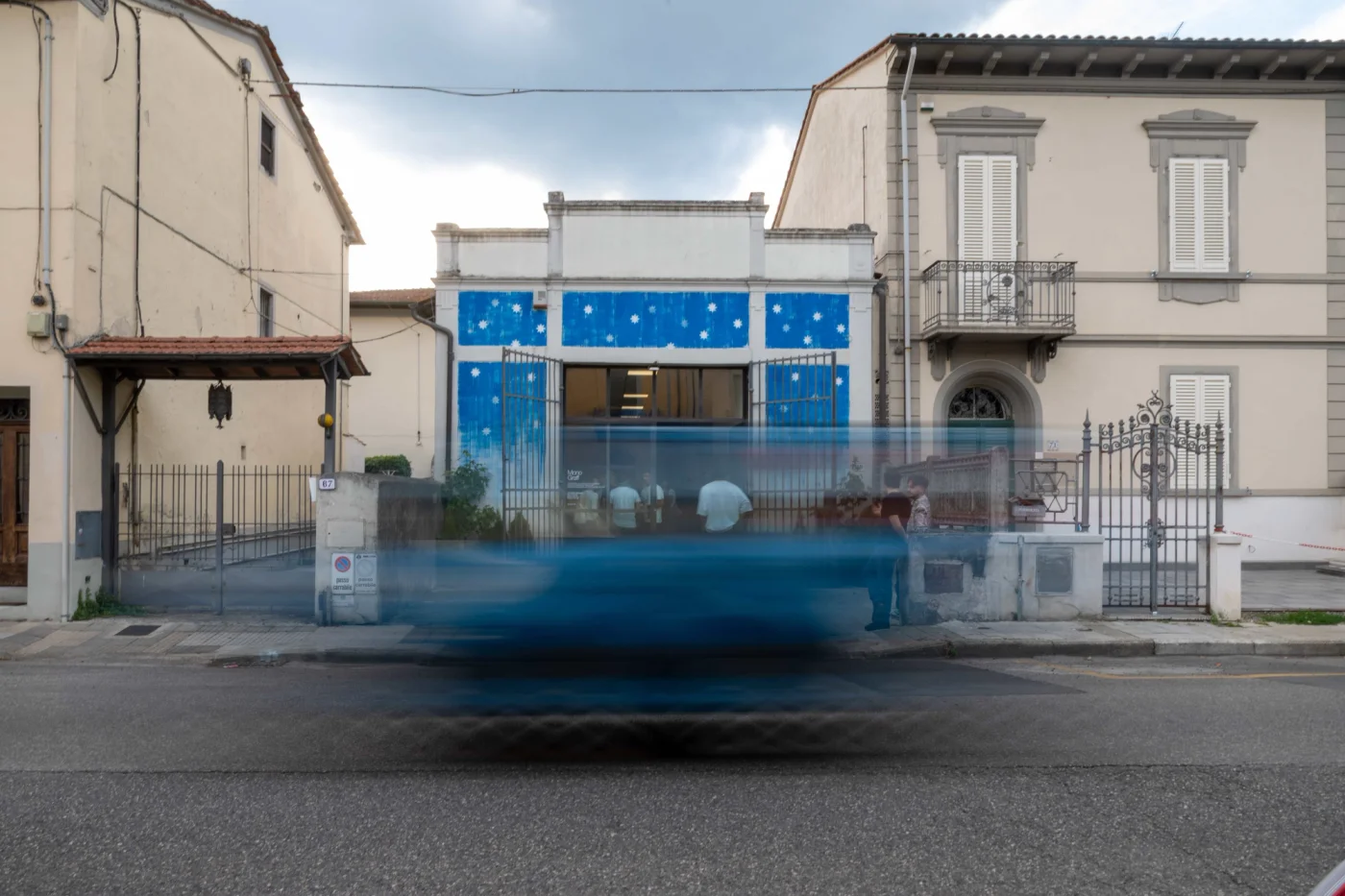 zona16 event vernissage monograff pistoia outside view