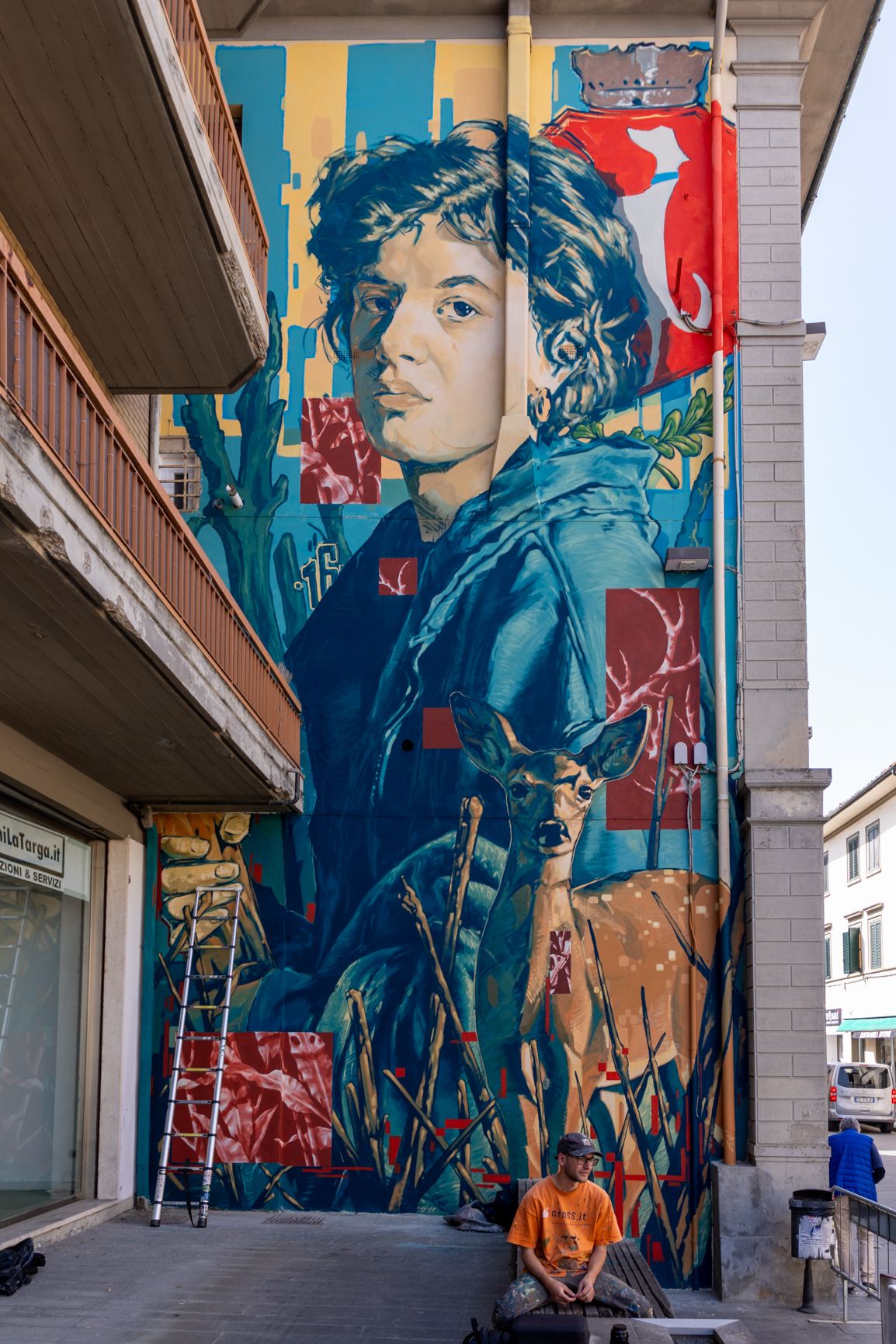 zona16-mural-artemide-campi-bisenzio-frontview-jpg