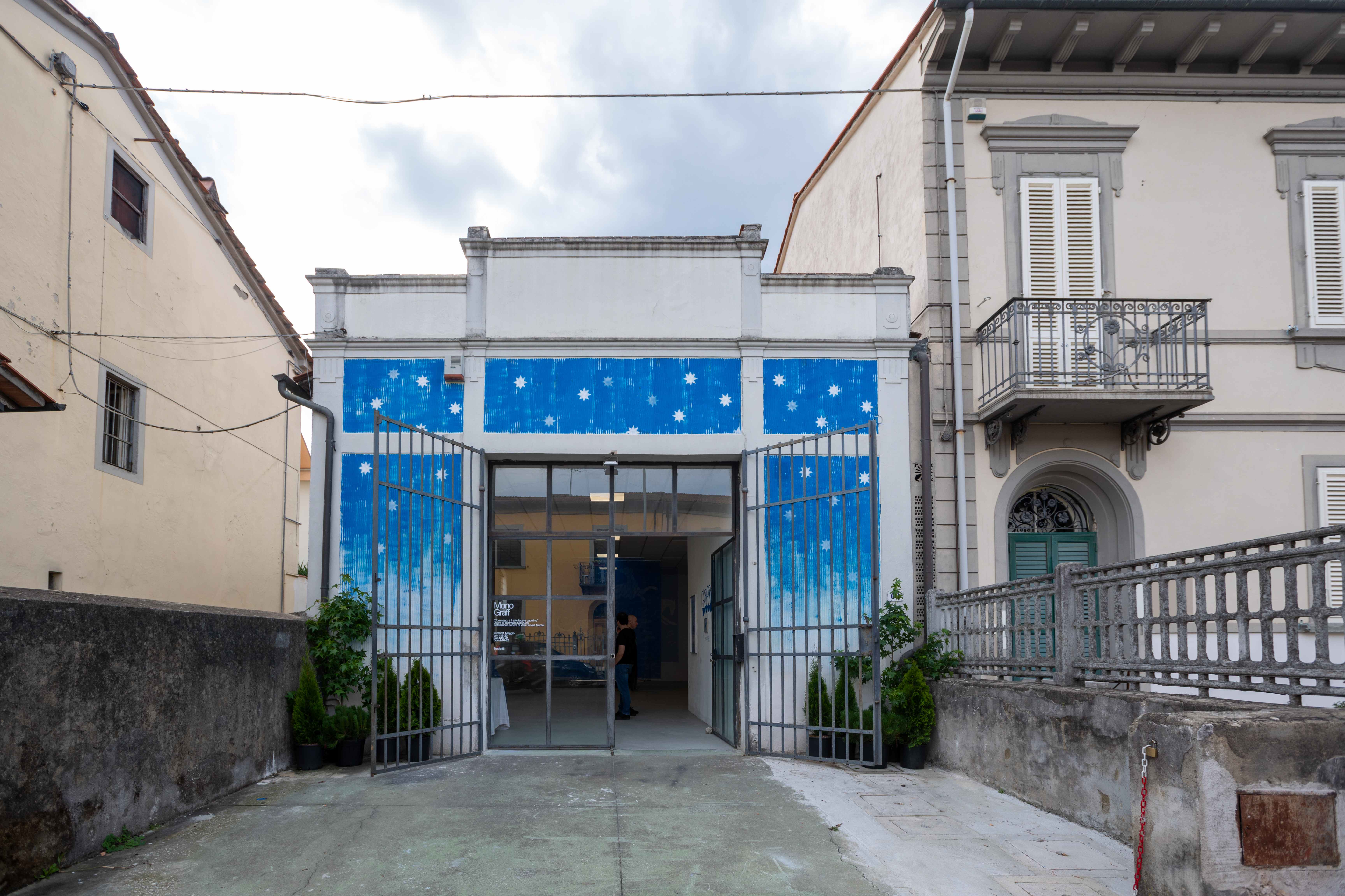 zona16 event vernissage monograff pistoia frontal view