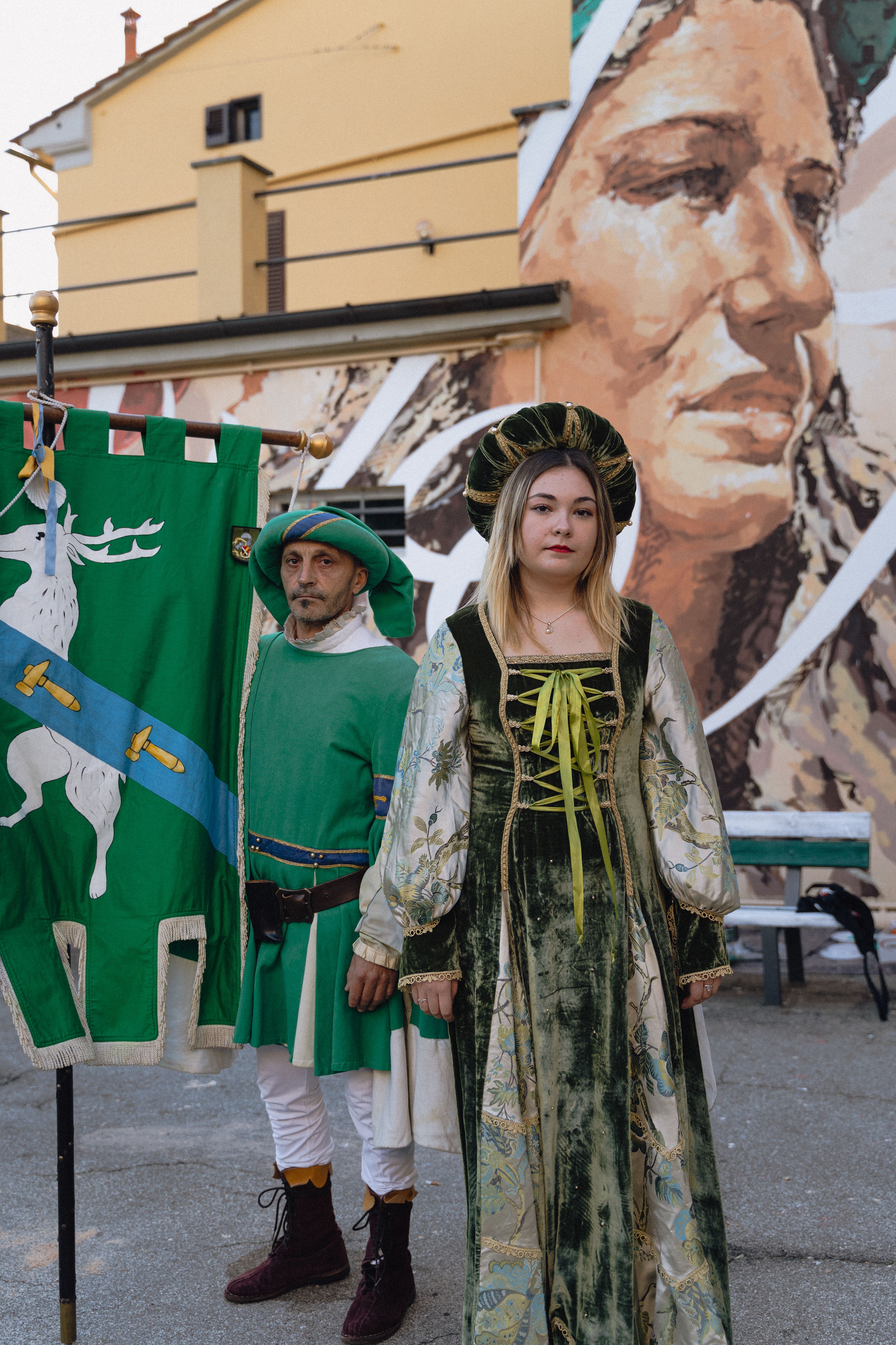 zona16-mural-cervo-bianco-pistoia-medieval-jpg
