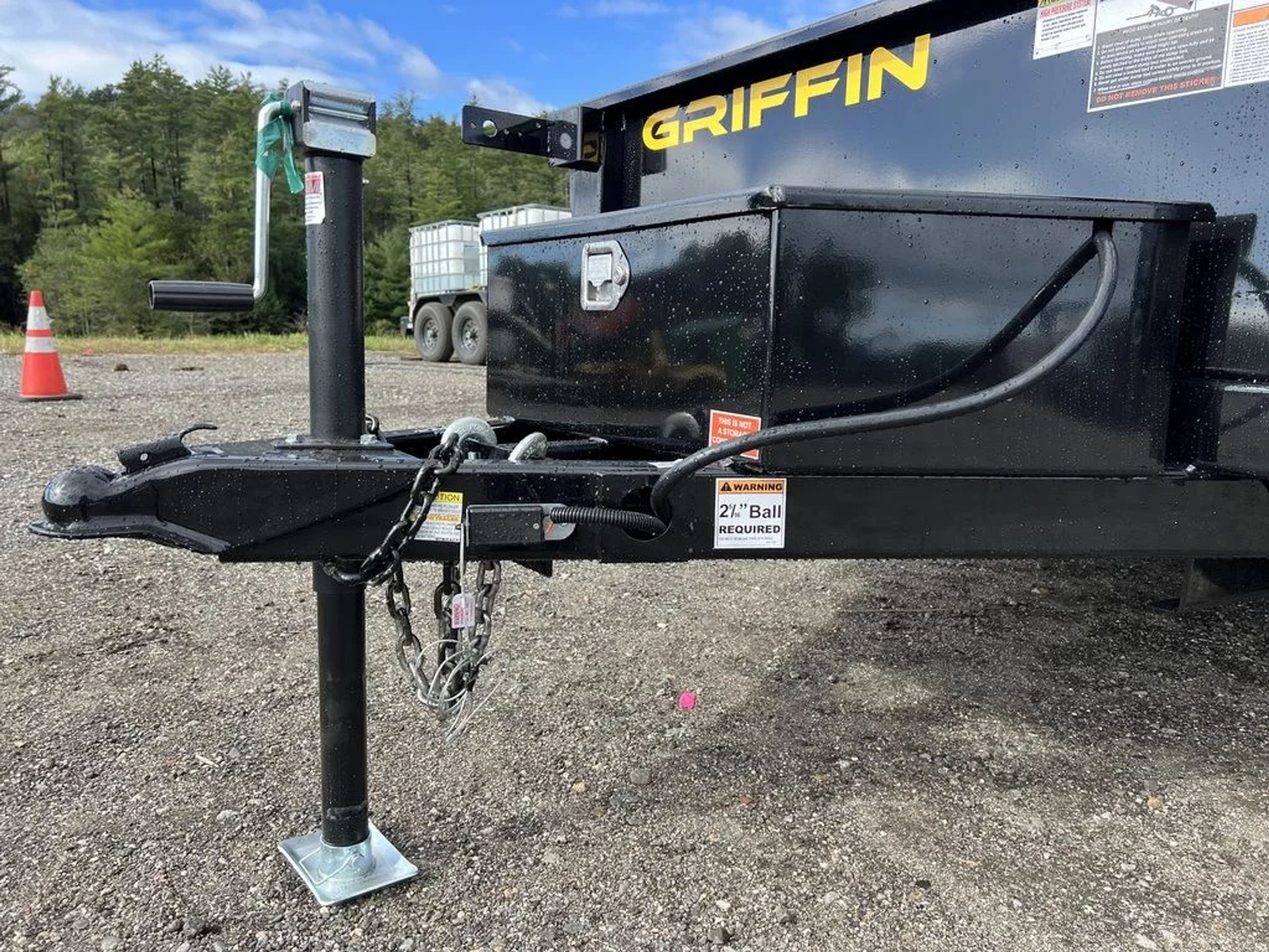 2024 Griffin Trailers 5×10 7K Powder Coated Dump w/Barn Door Gate — view 5