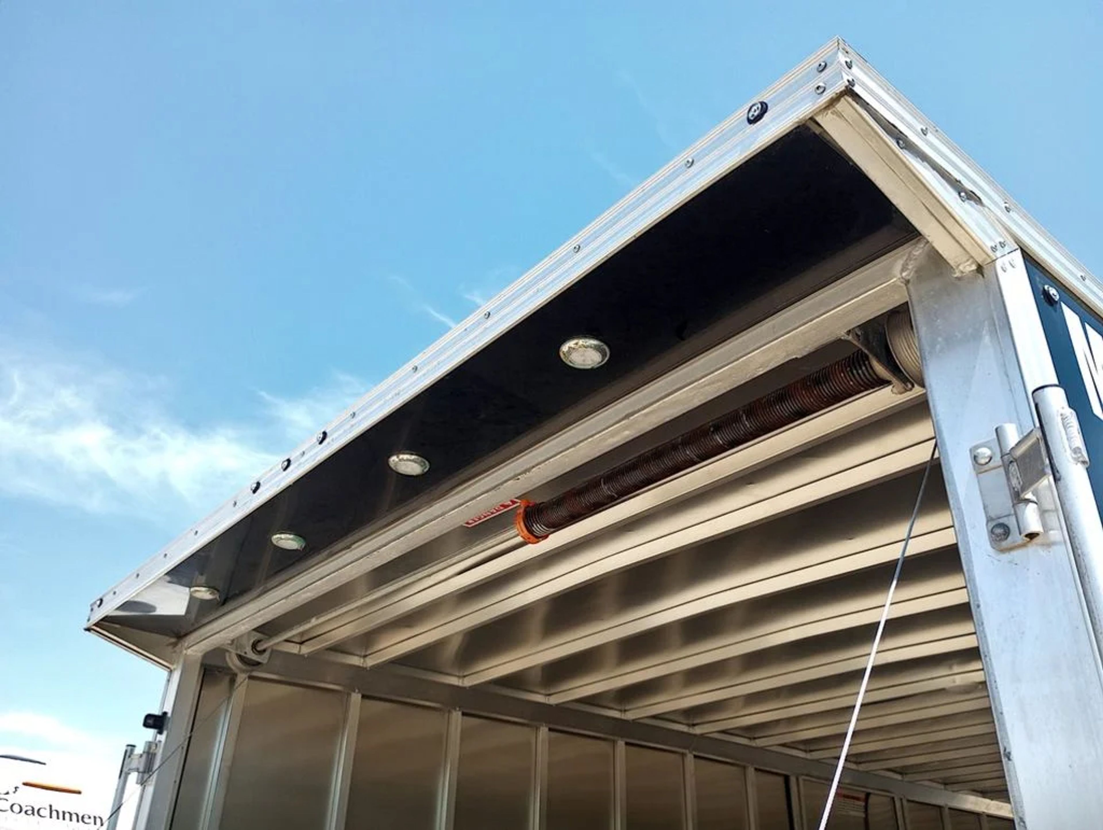 Mission Trailers 101×22 Aluminum 4-Place — view 10